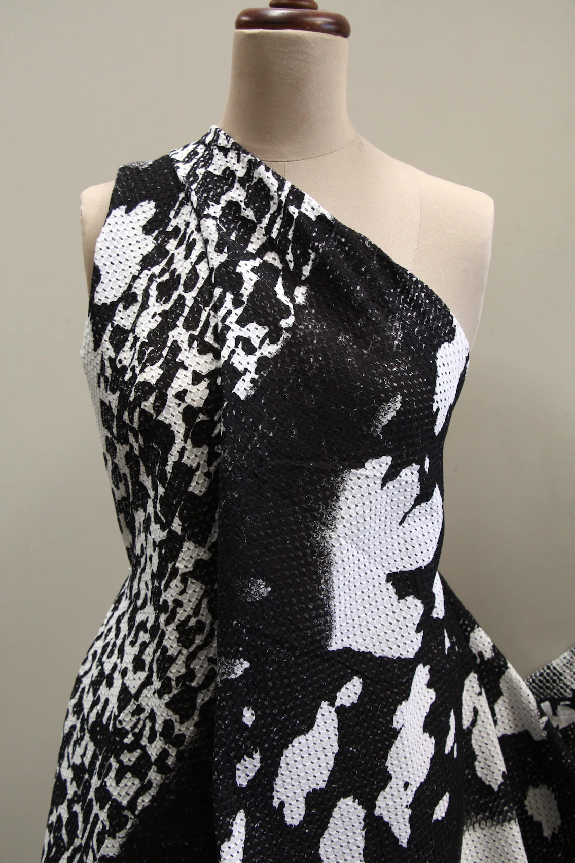 The Jersey Look Eyelet - Panel - Image 5