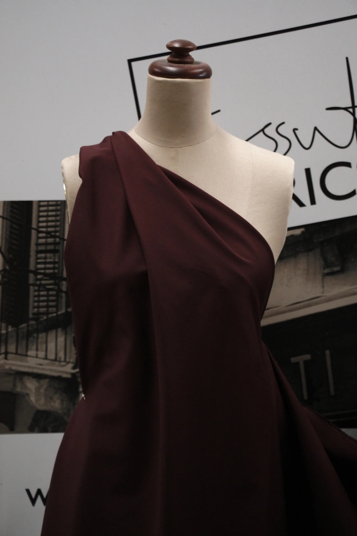 The Plum - 2 Way Stretch - Image 4