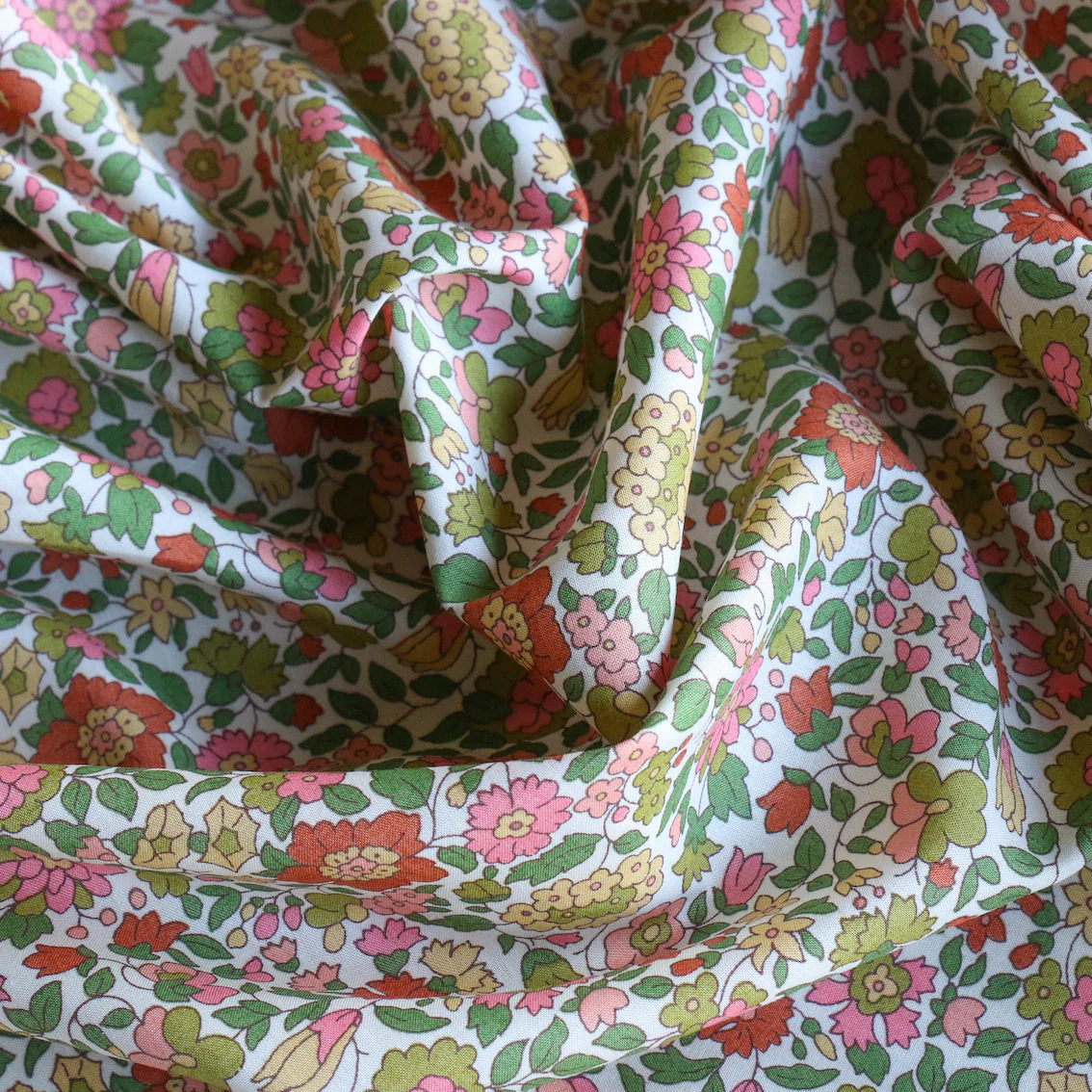 Theresa - Liberty Tana Lawn™ - Image 2