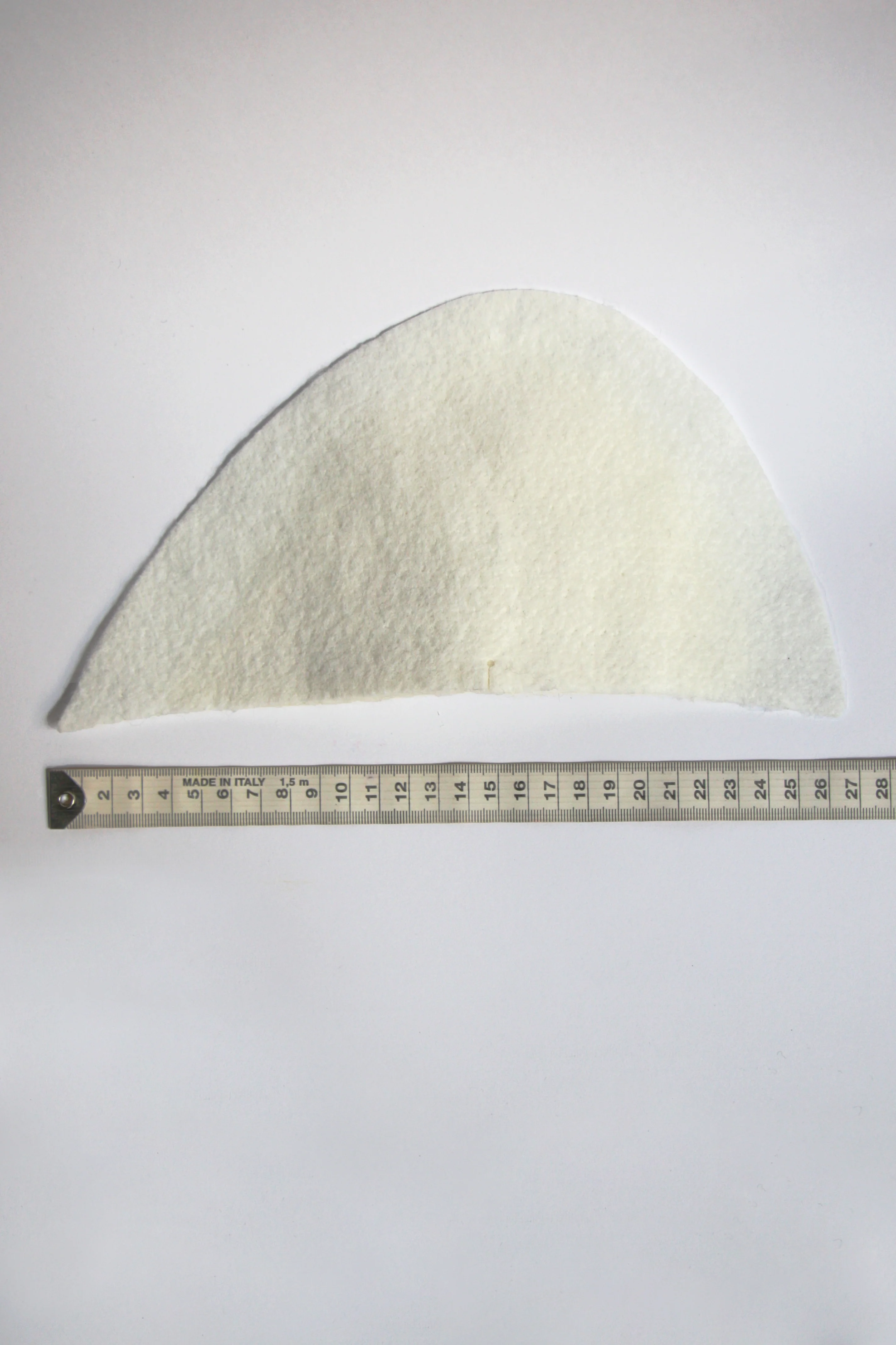 THICKER WHITE DIMPLY SHOULDER PADS CREAM INSIDE - Image 3
