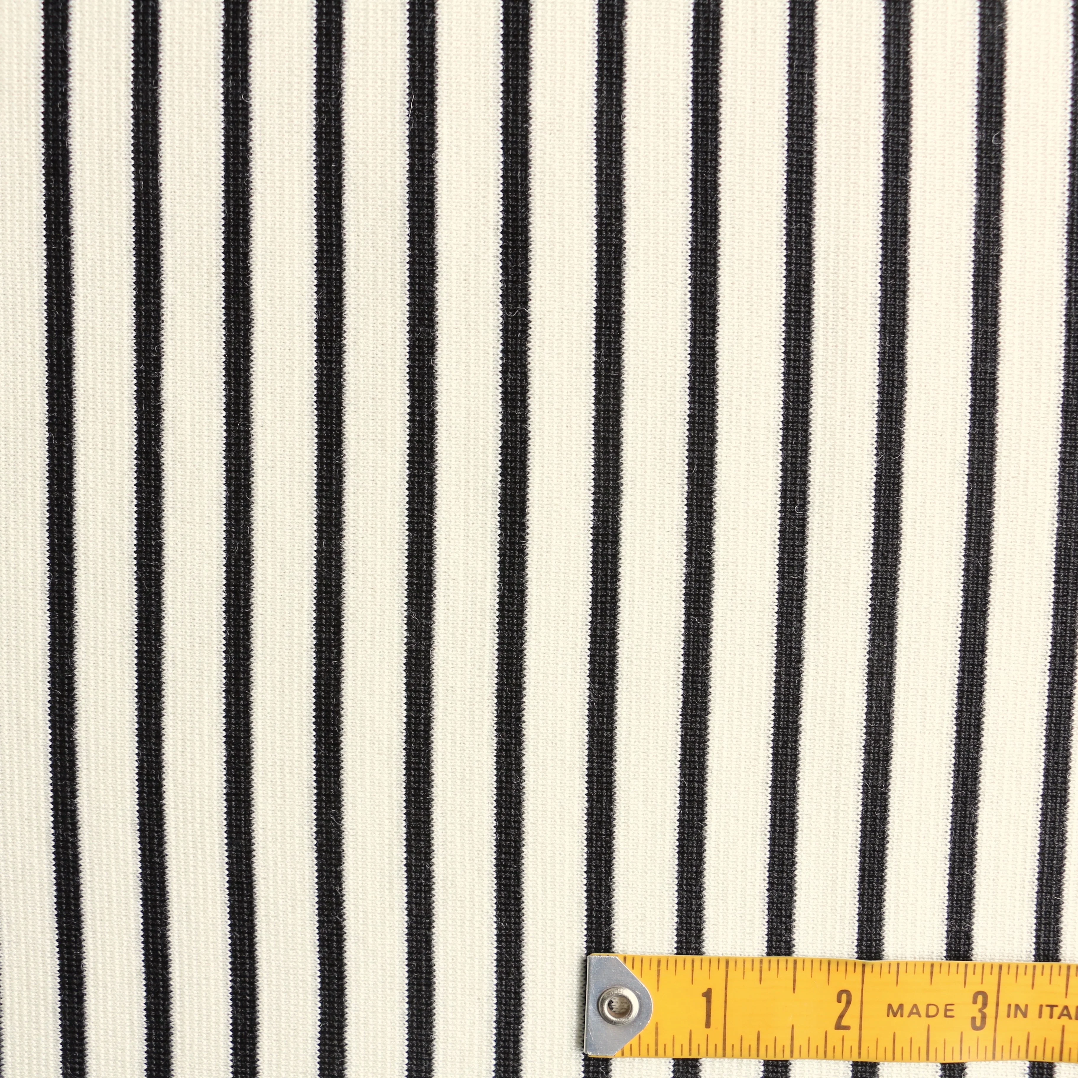Thin Black White - Image 3