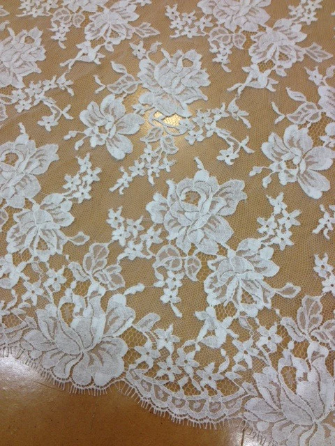 Tiffany Chantilly Lace - Ivory