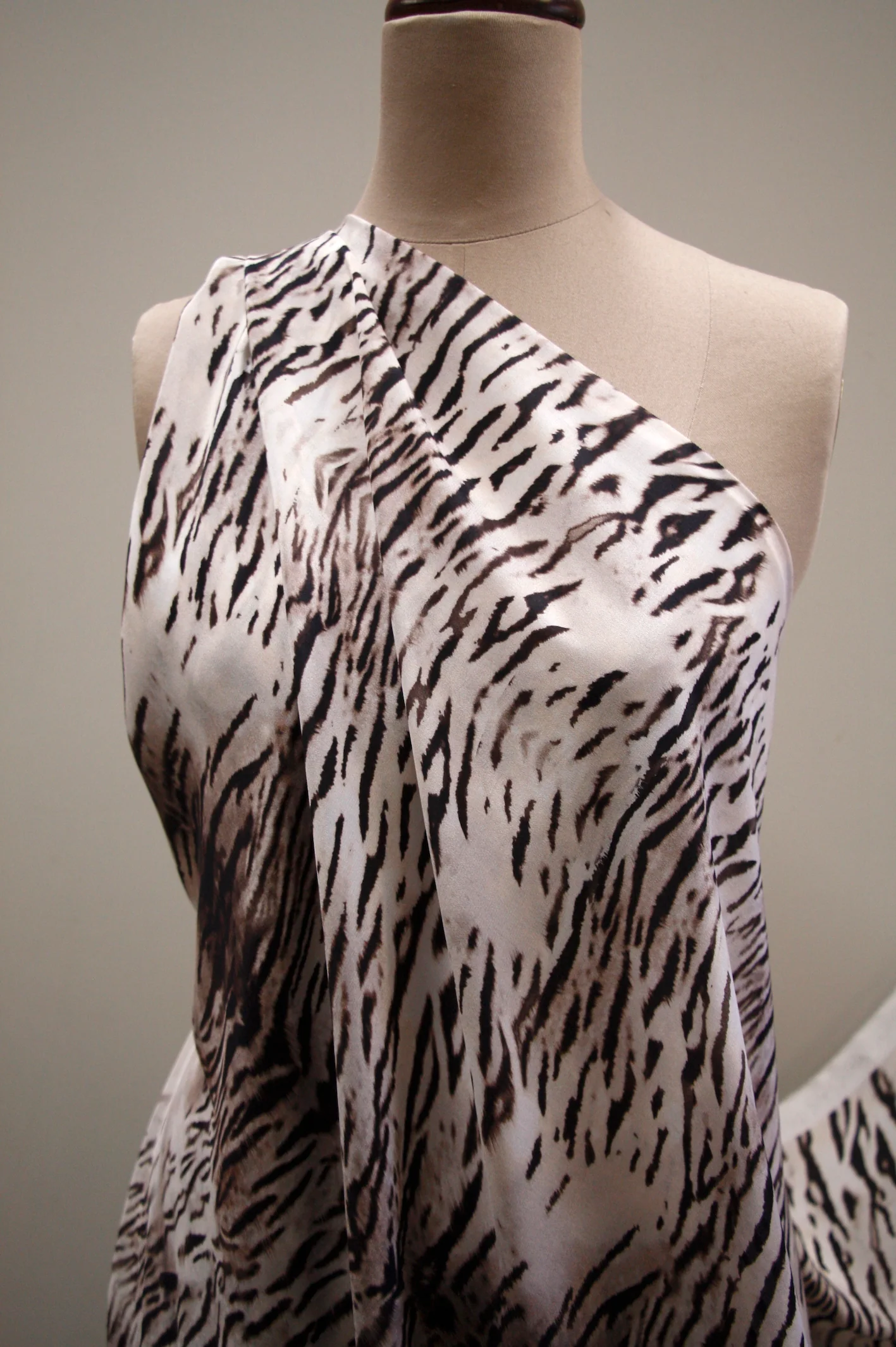 Tiger Works - Crepe De Chine - Image 5