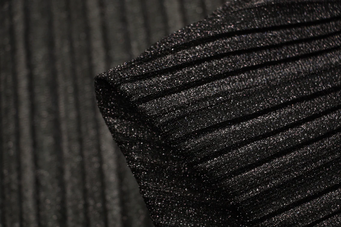 Tinsel Pleat Black