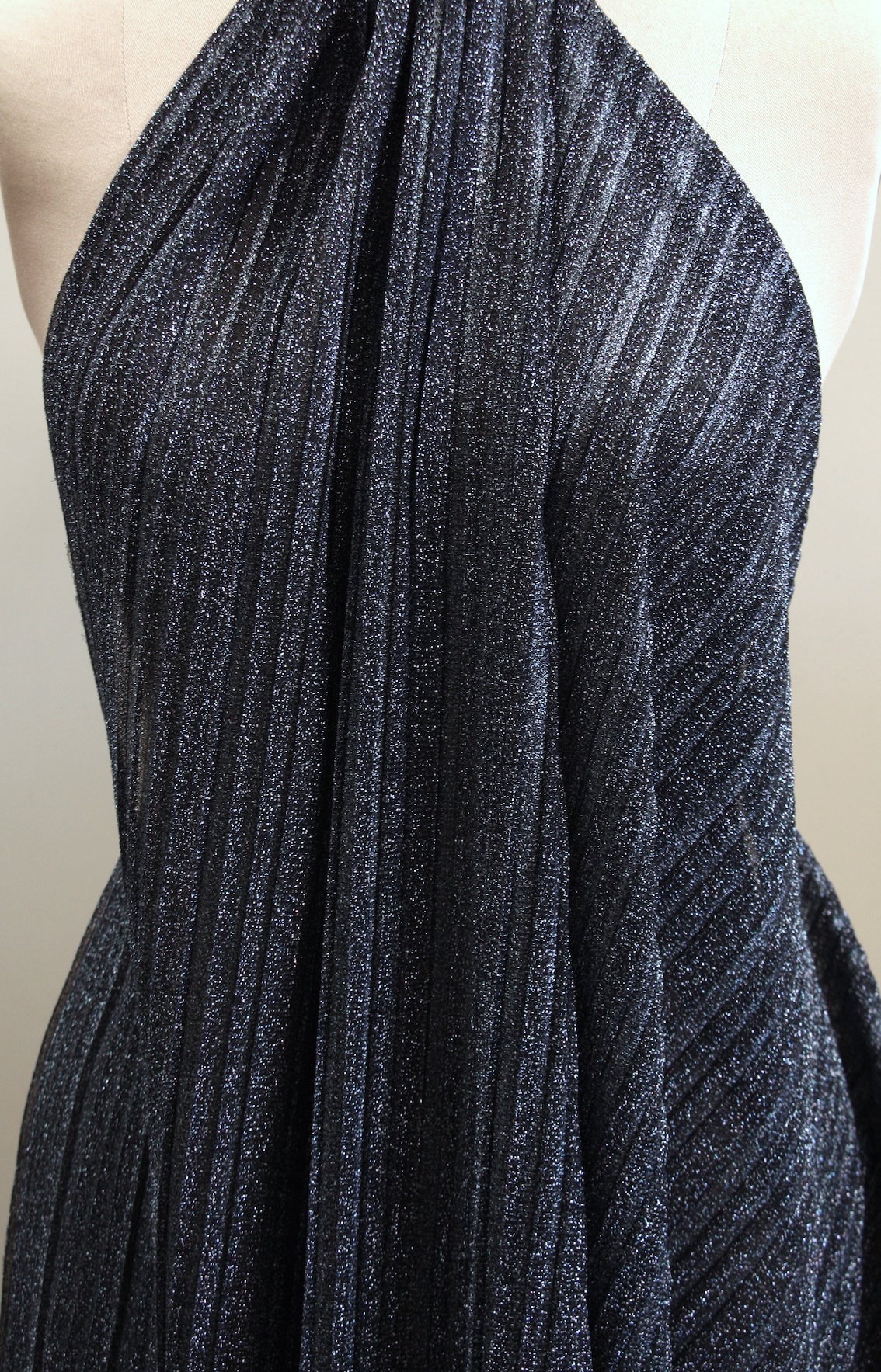 Tinsel Pleat Twilight - Image 3