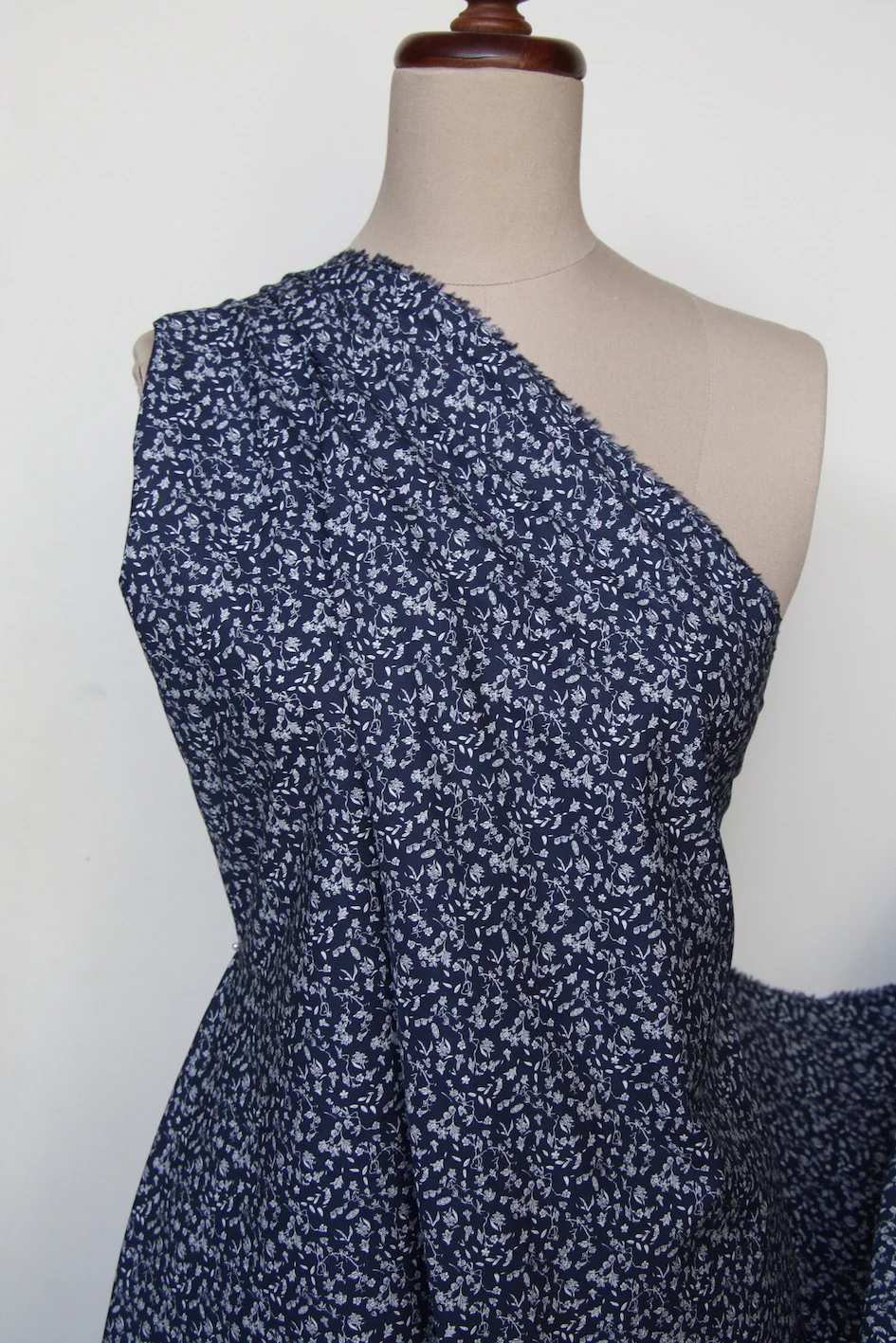 Tiny Garden Navy - Image 5