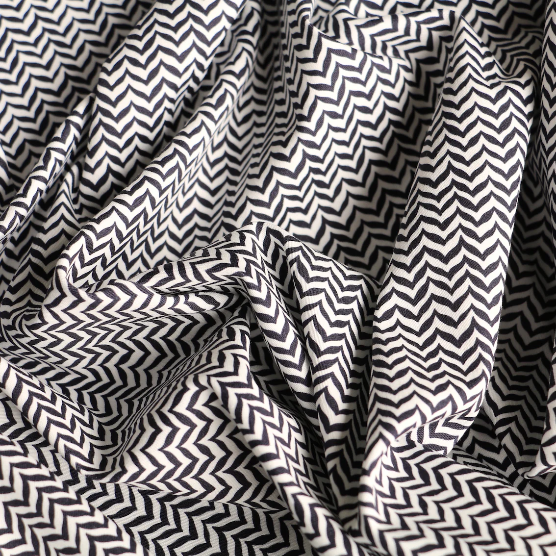 Tiny Ripples - Image 2