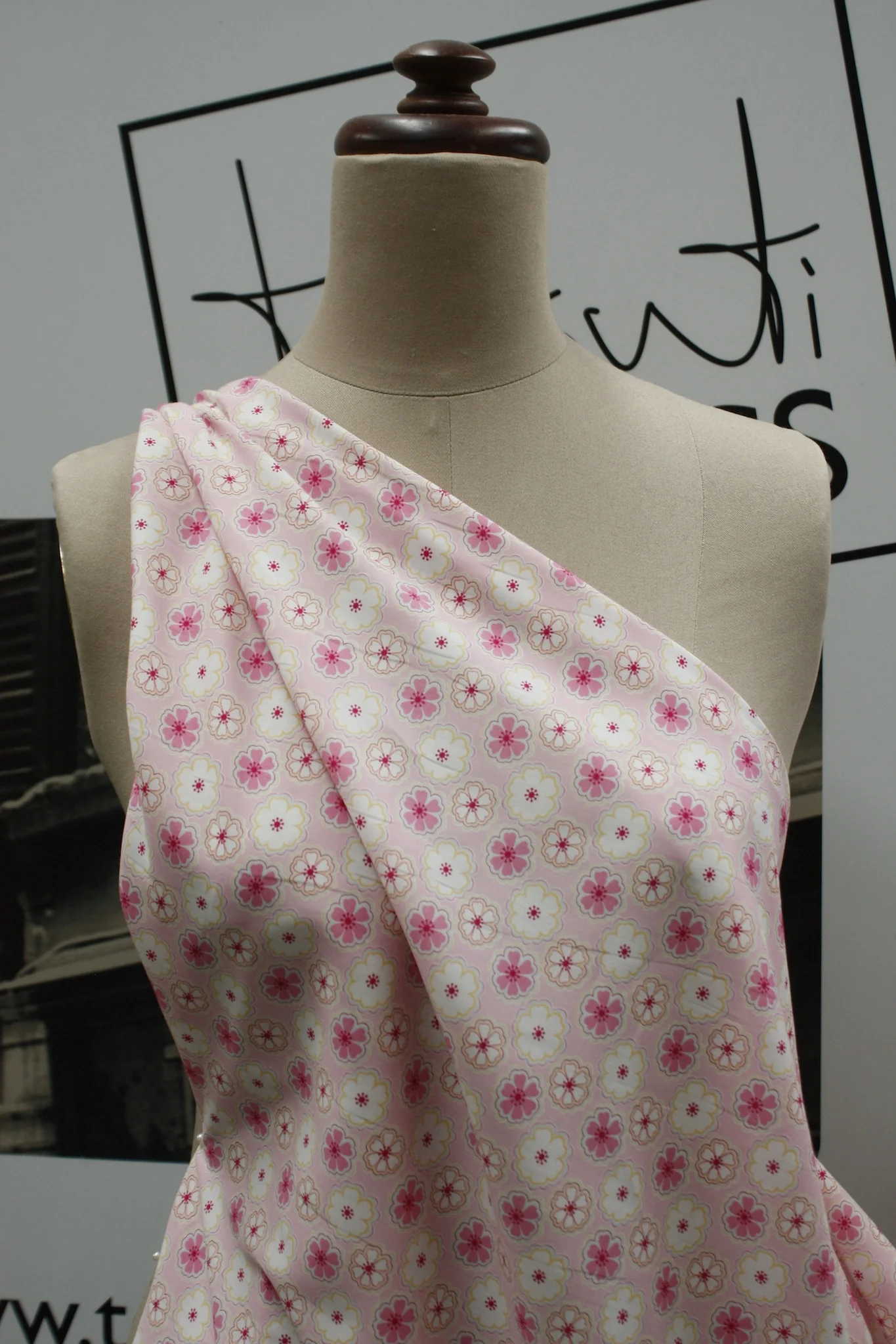 Liberty Of London - Toria Pink - Image 5