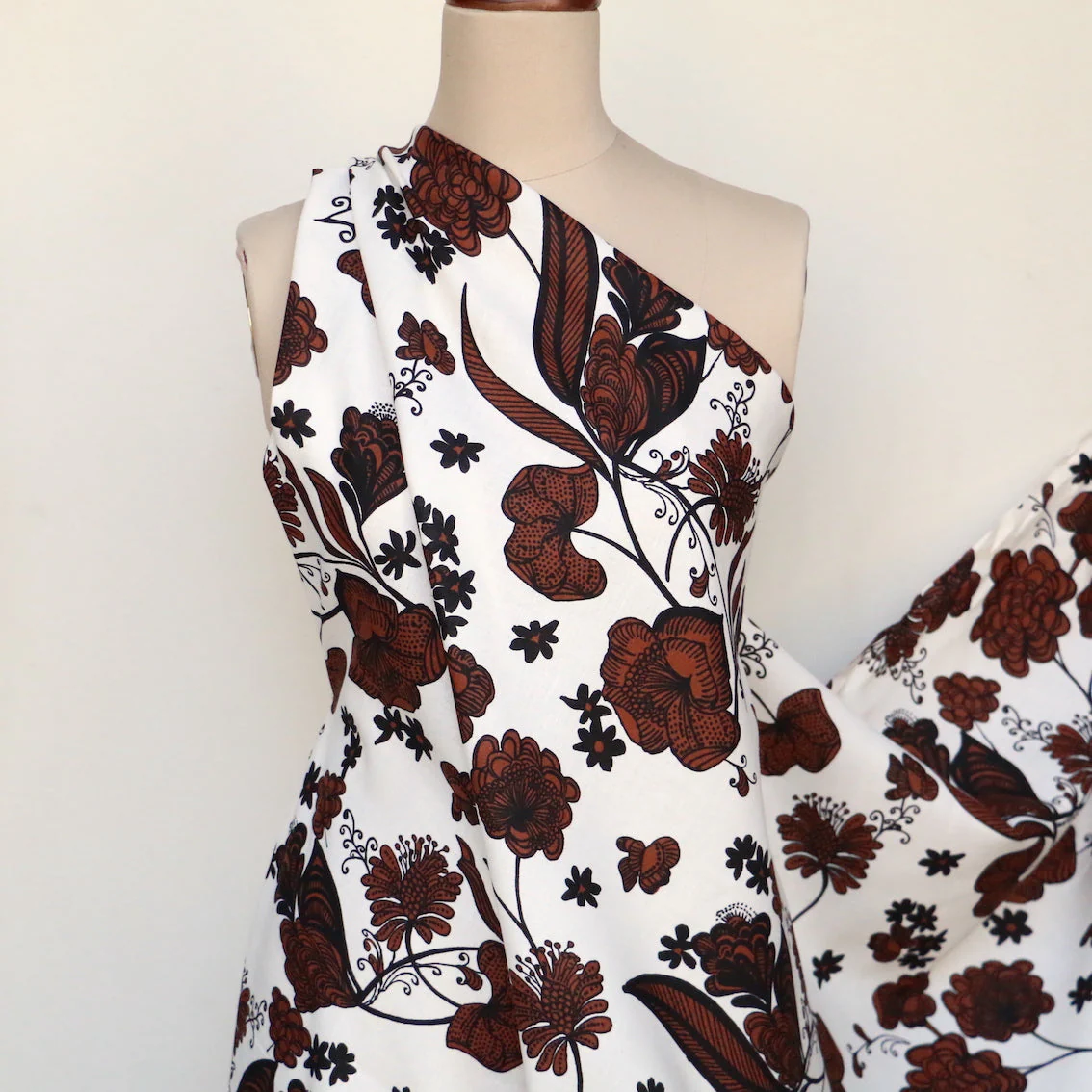 Torino Bloom Printed Linen - Image 6