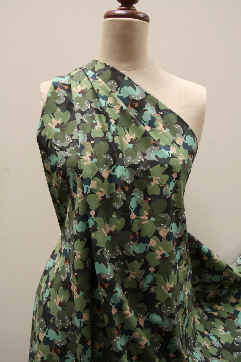 Treloyan Green Poplin - Liberty Fabric - Image 6