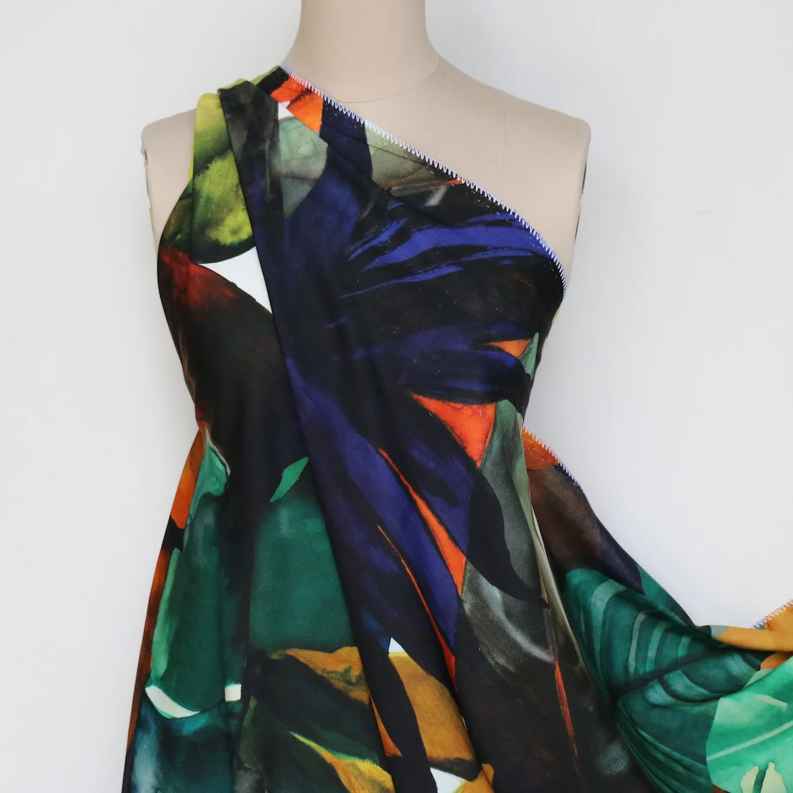 Tropical Paradiso Viscose/Linen - Image 6