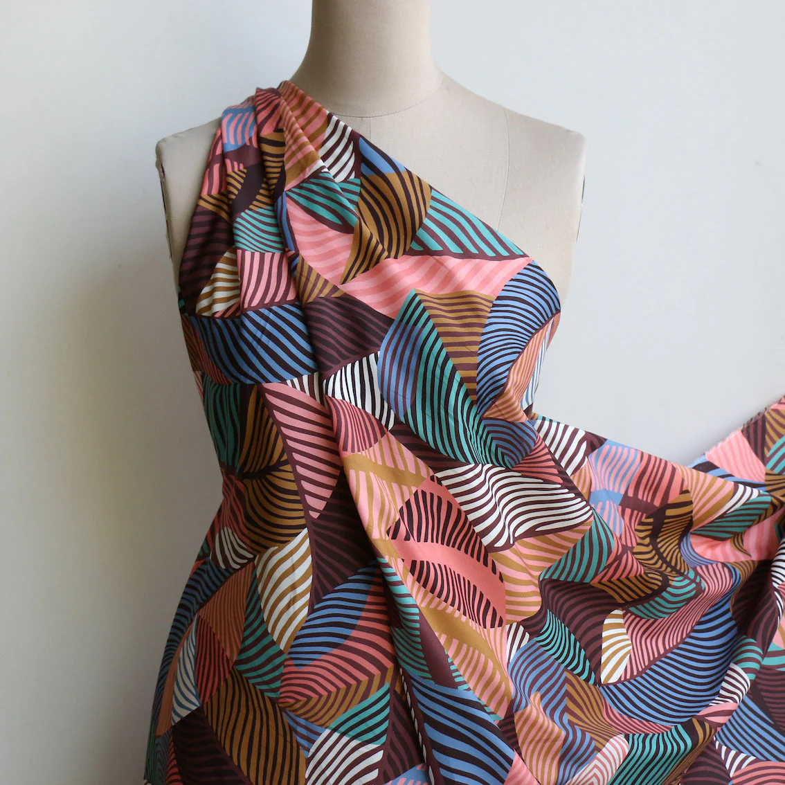 Tumbling Wilde Peach/Chocolate - Liberty Tana Lawn™ - Image 5