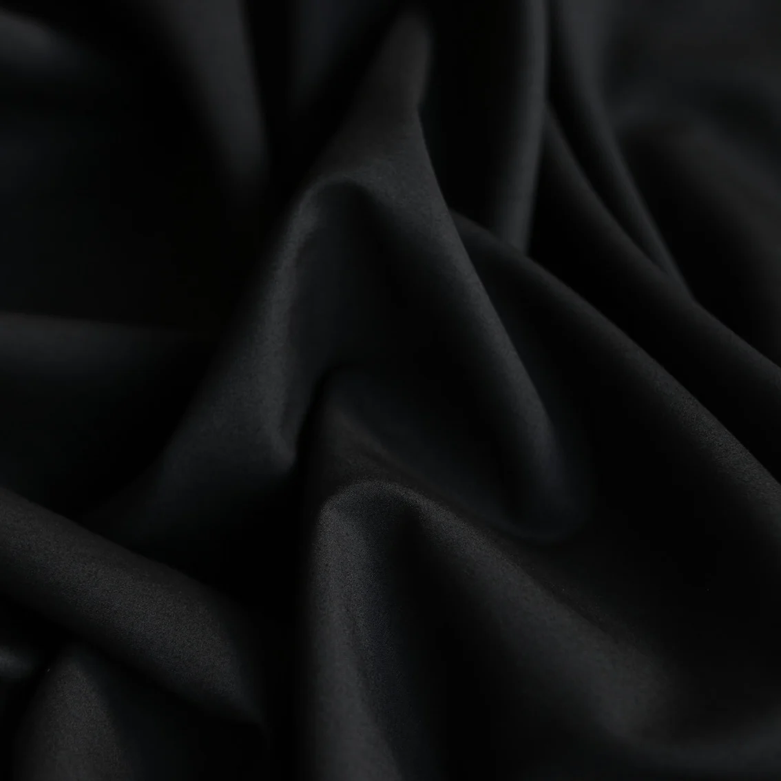 Uma Black Poplin - Image 2
