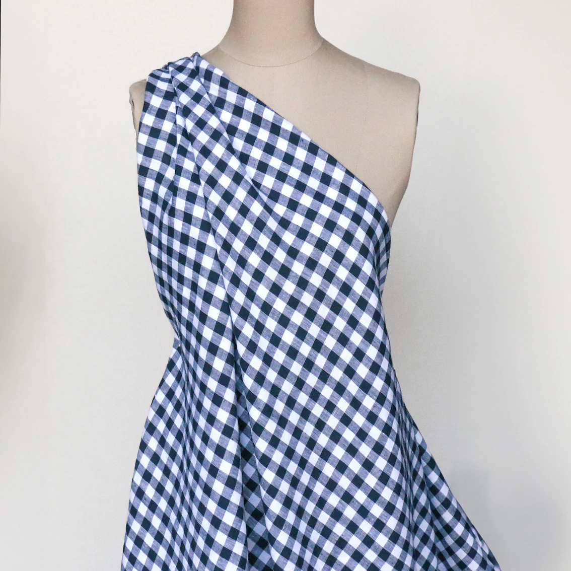 Uma Check Navy - Gingham Linen - Image 4