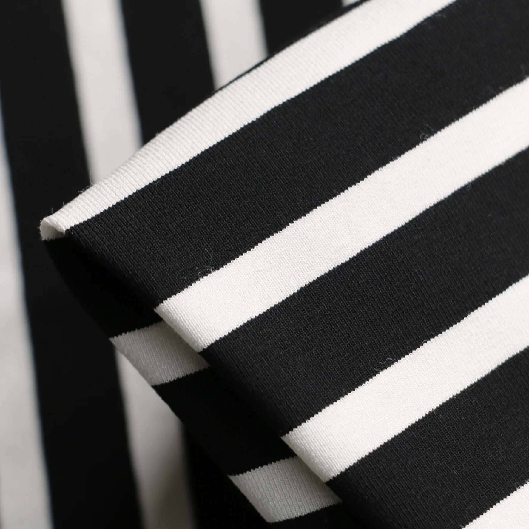 Uneven Stripes Knit