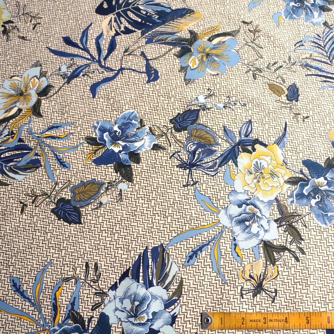 Vacanza Floral Stretch Cotton - Image 4