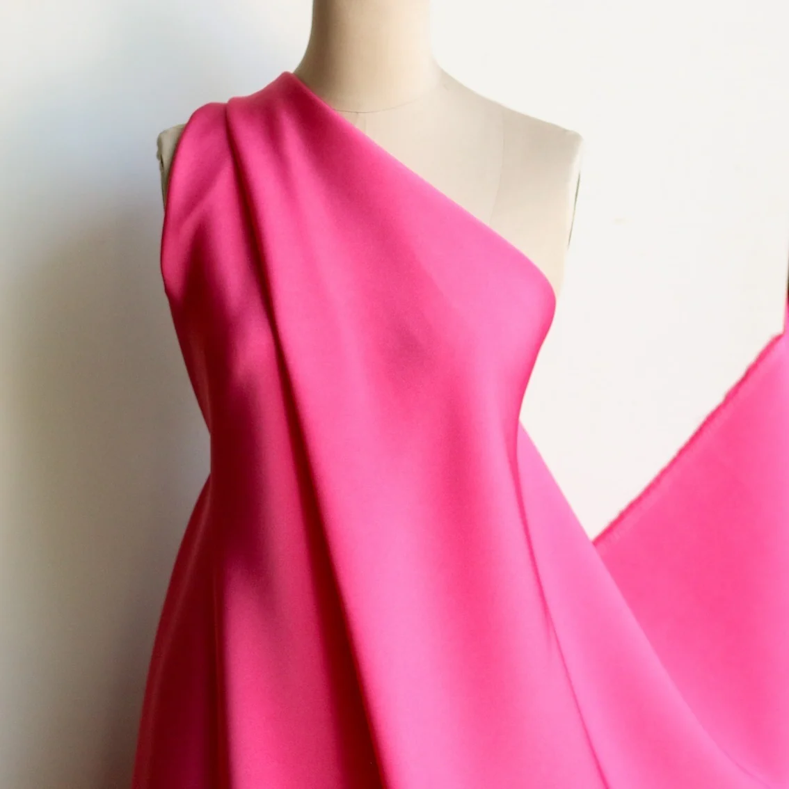 Vanessa Pink Triple Cady Crepe - Image 4