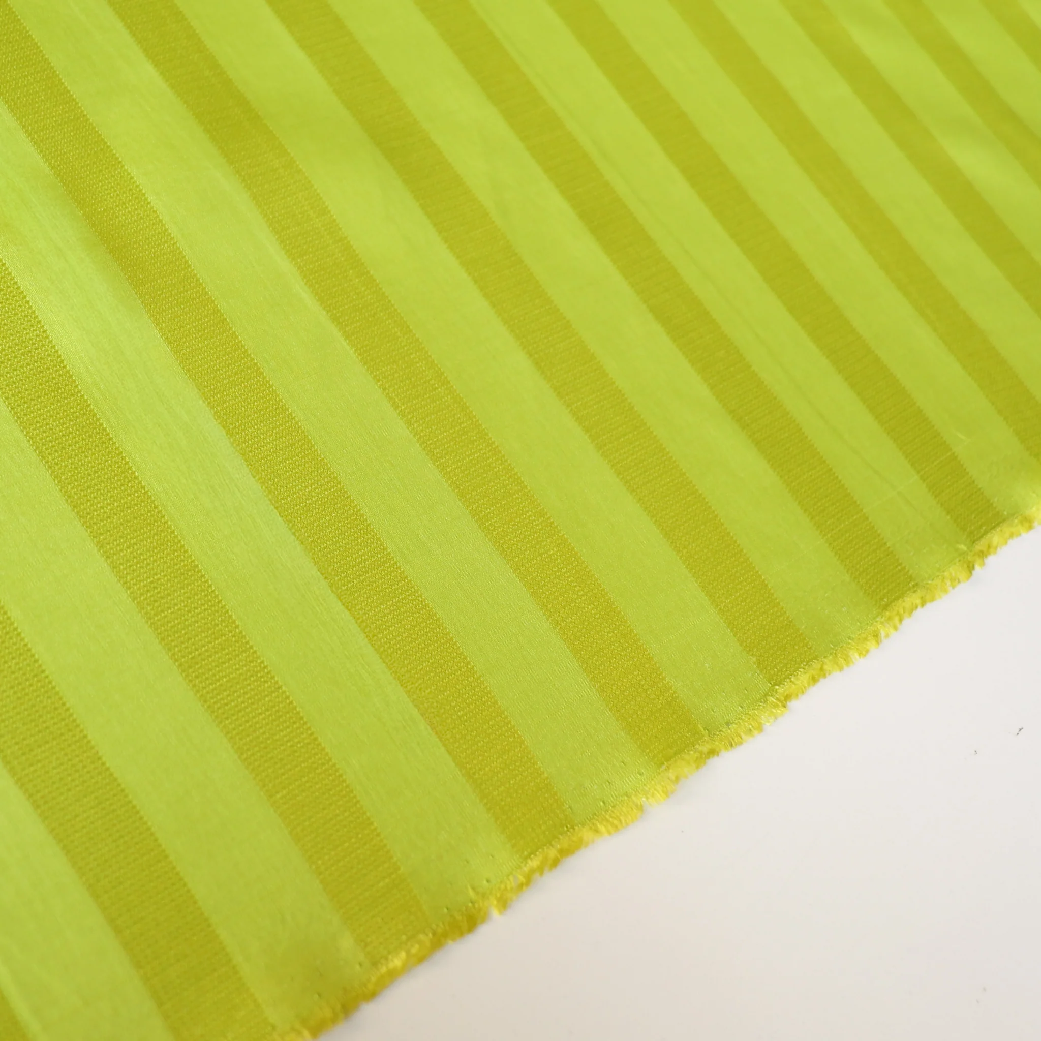 Verde Mela Silk Satin - Image 4