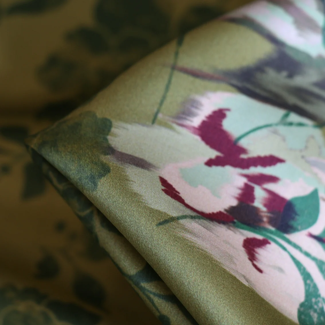 Verde Verde Silk Satin