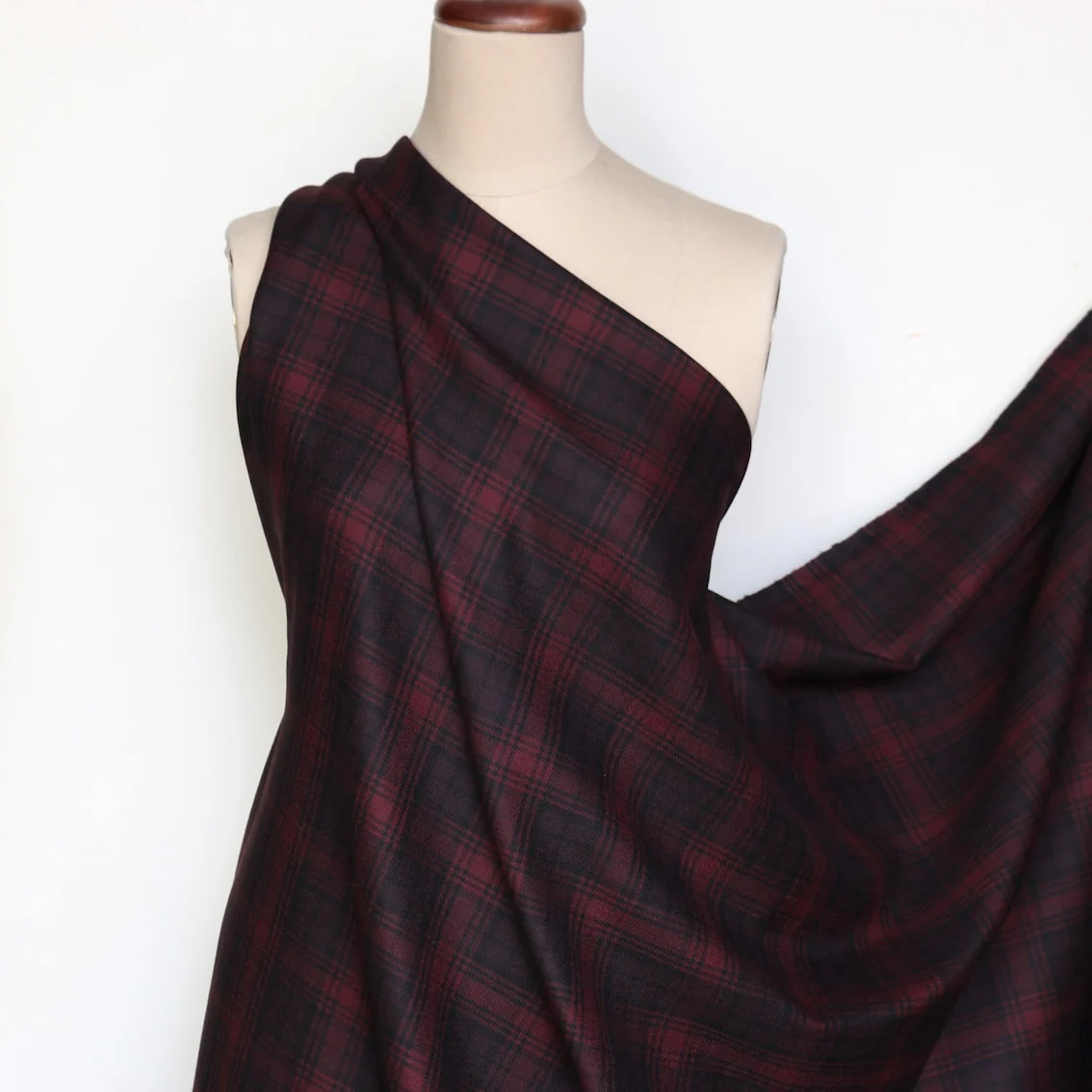 Verona Claret Check Wool - Image 5