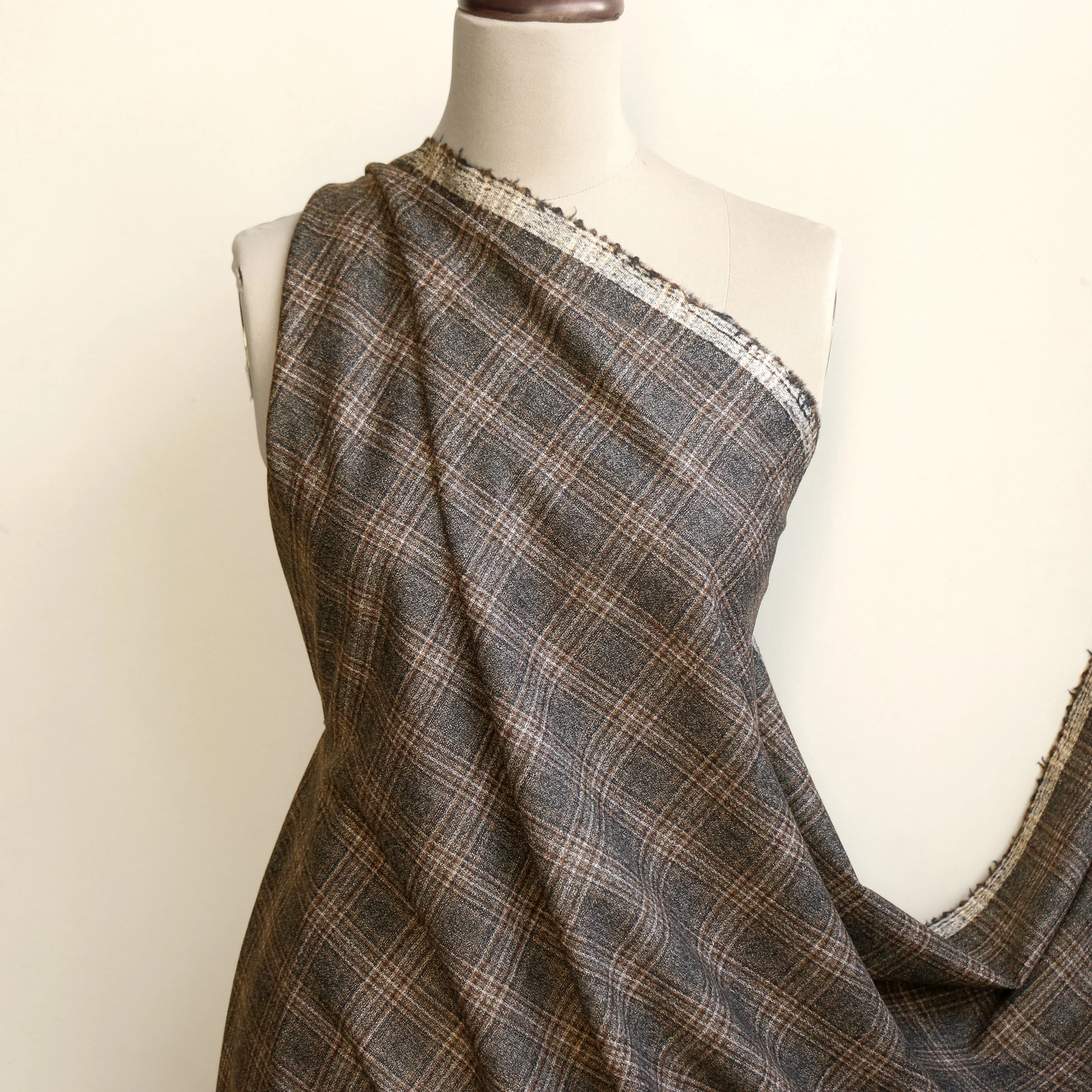 Verona Marle Check - Image 5