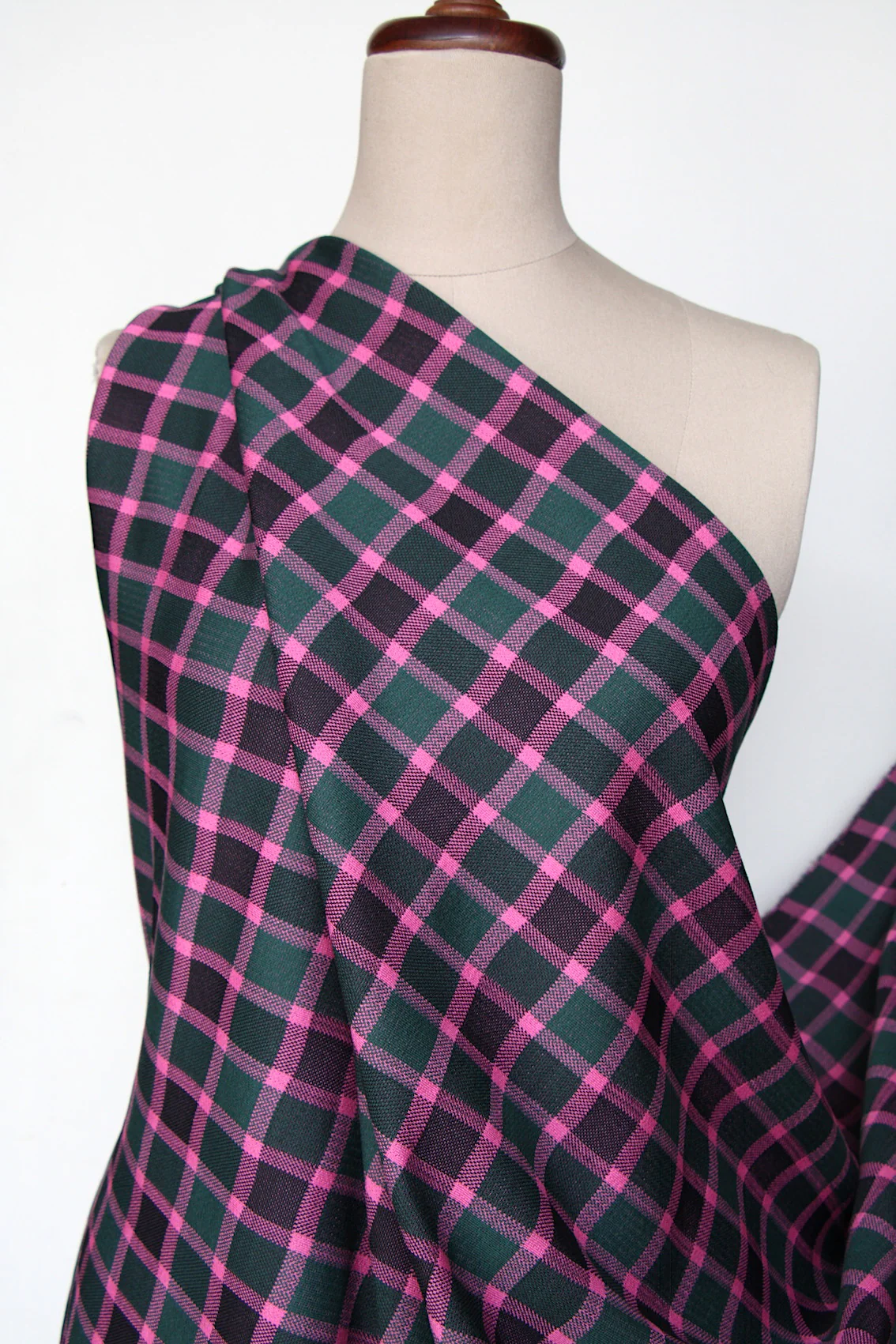 Victoria Check Knit - Image 4