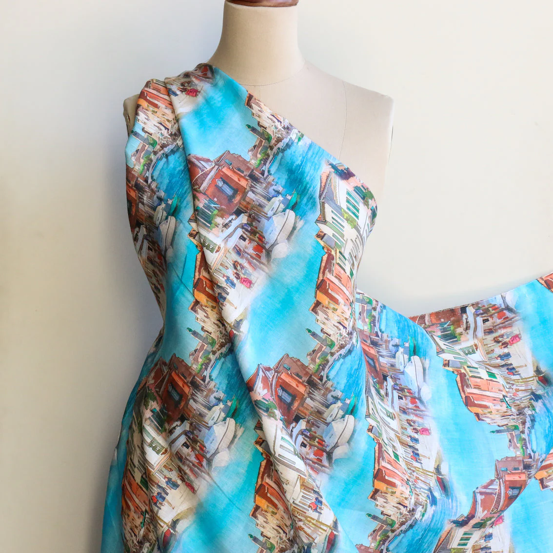 View Of Venice Printed Linen - Image 7