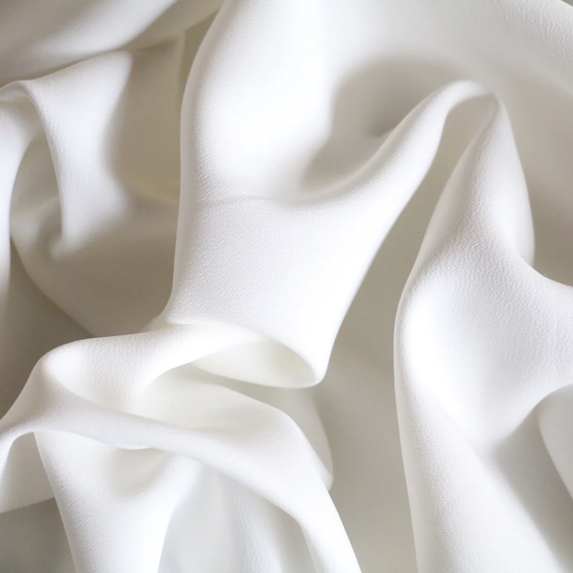 Visible Ivory Stretch Viscose Faille - Image 2
