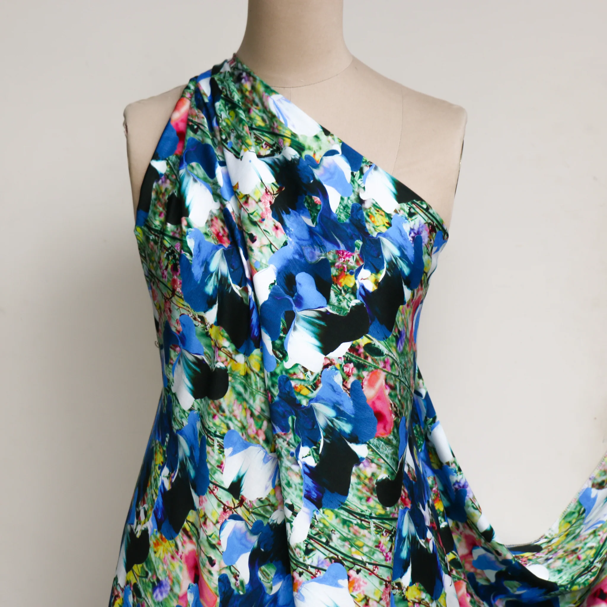 Visione Blu Digital Print - Image 6