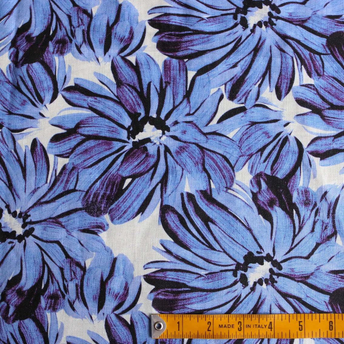 Vista Cornflower Printed Linen - Image 3