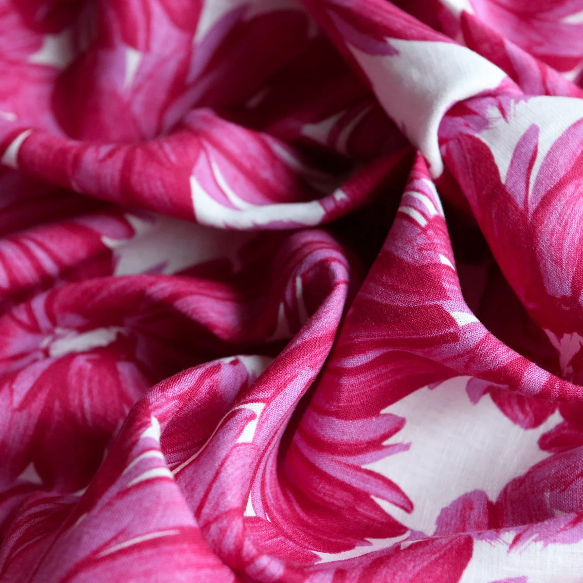 Vista Rosa Printed Linen - Image 3