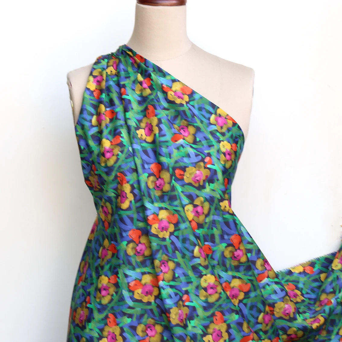 Wandering Navy/Green Liberty Tana Lawn⢠- Image 5
