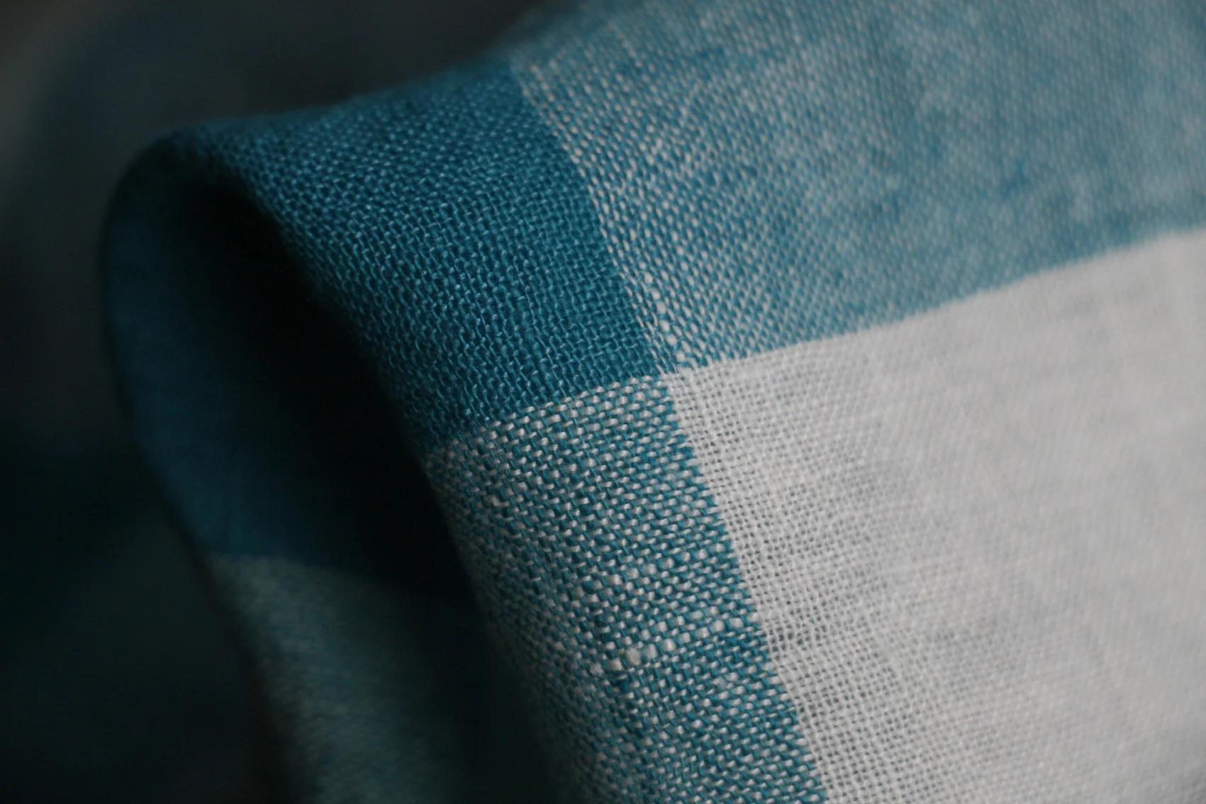 Washed Crinkle Aqua Check Linen