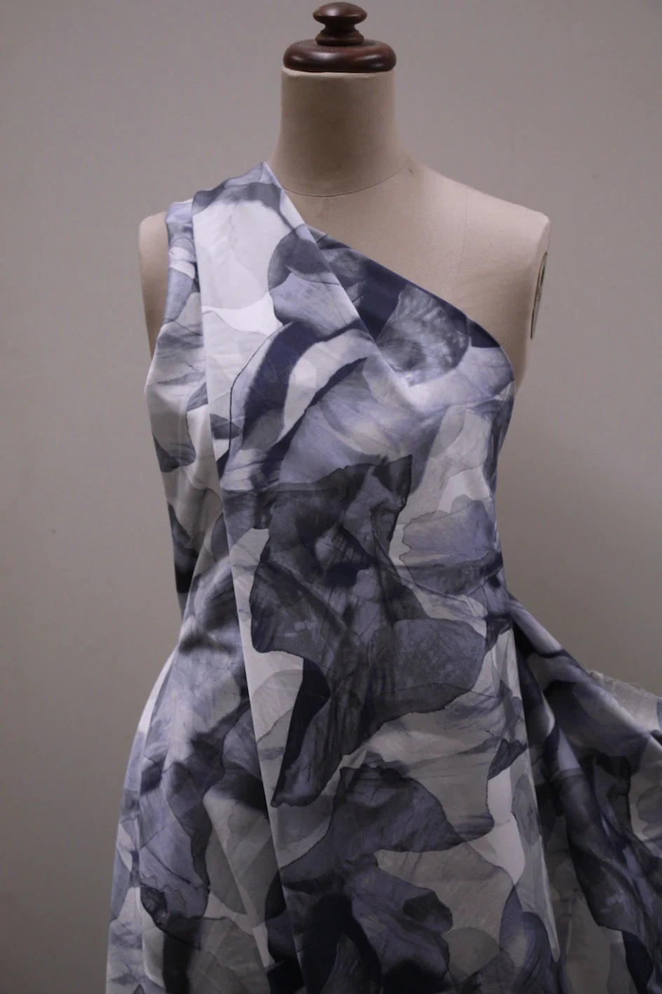 Water Petals - Image 5
