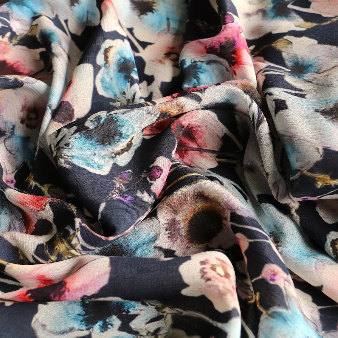 Watercolour Fiori Viscose Crinkle Georgette - Image 2