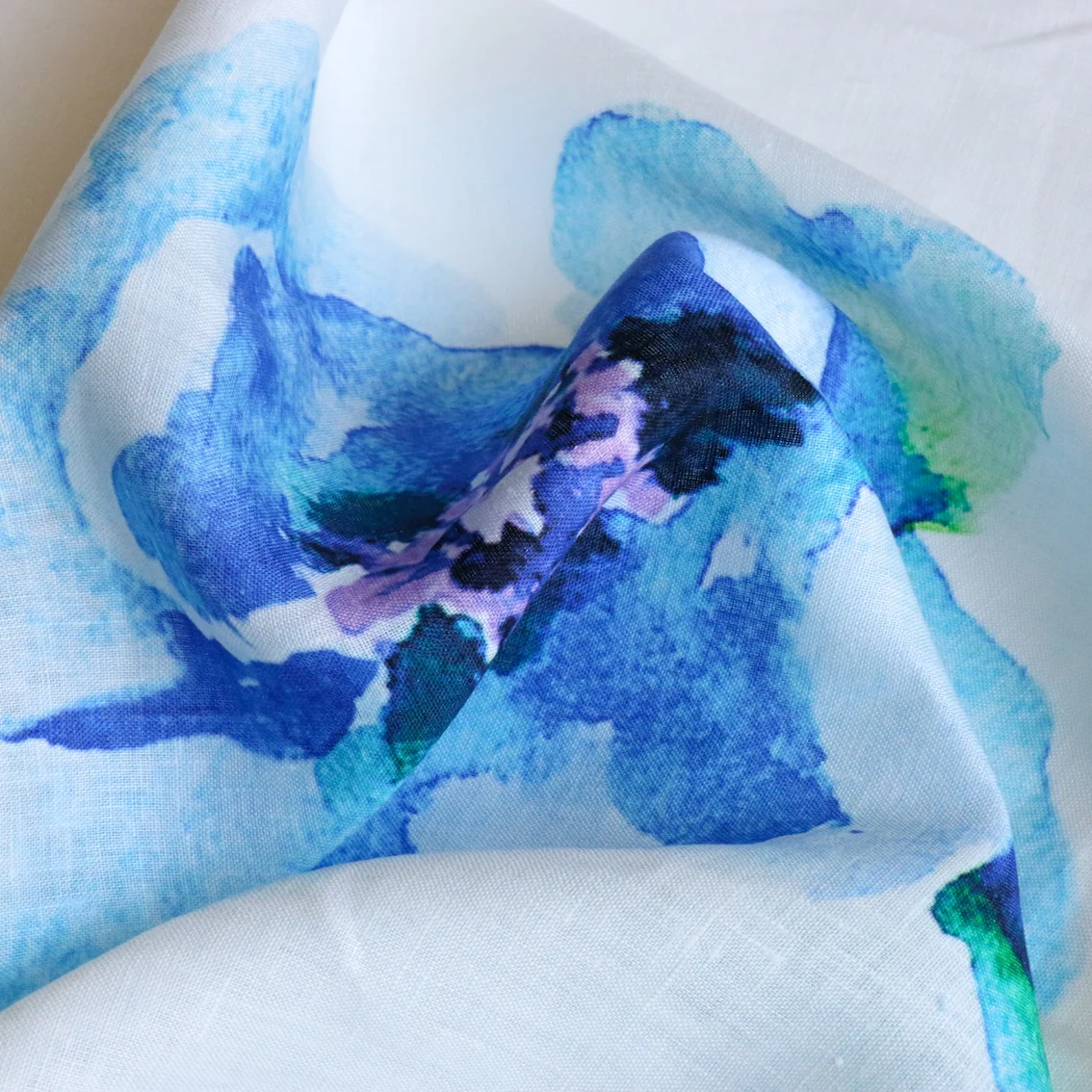 Watercolour Poppies Printed LInen - Image 2