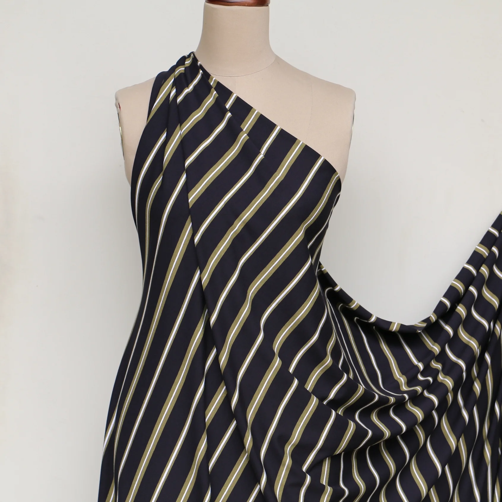 White, Khaki On Navy Knit - Image 4