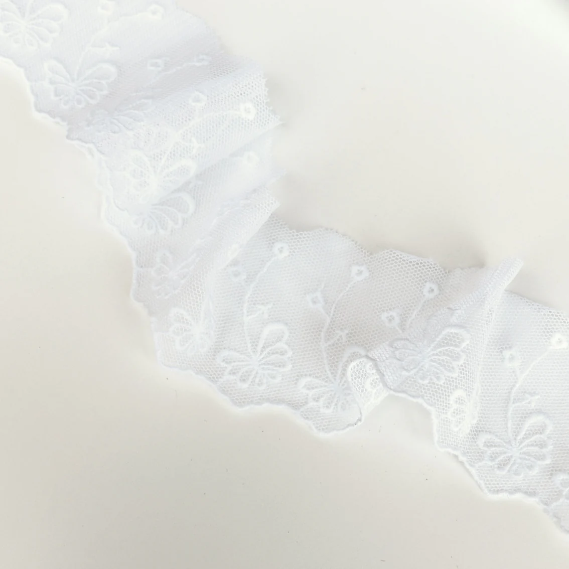 White Lace Trim (6cm wide)