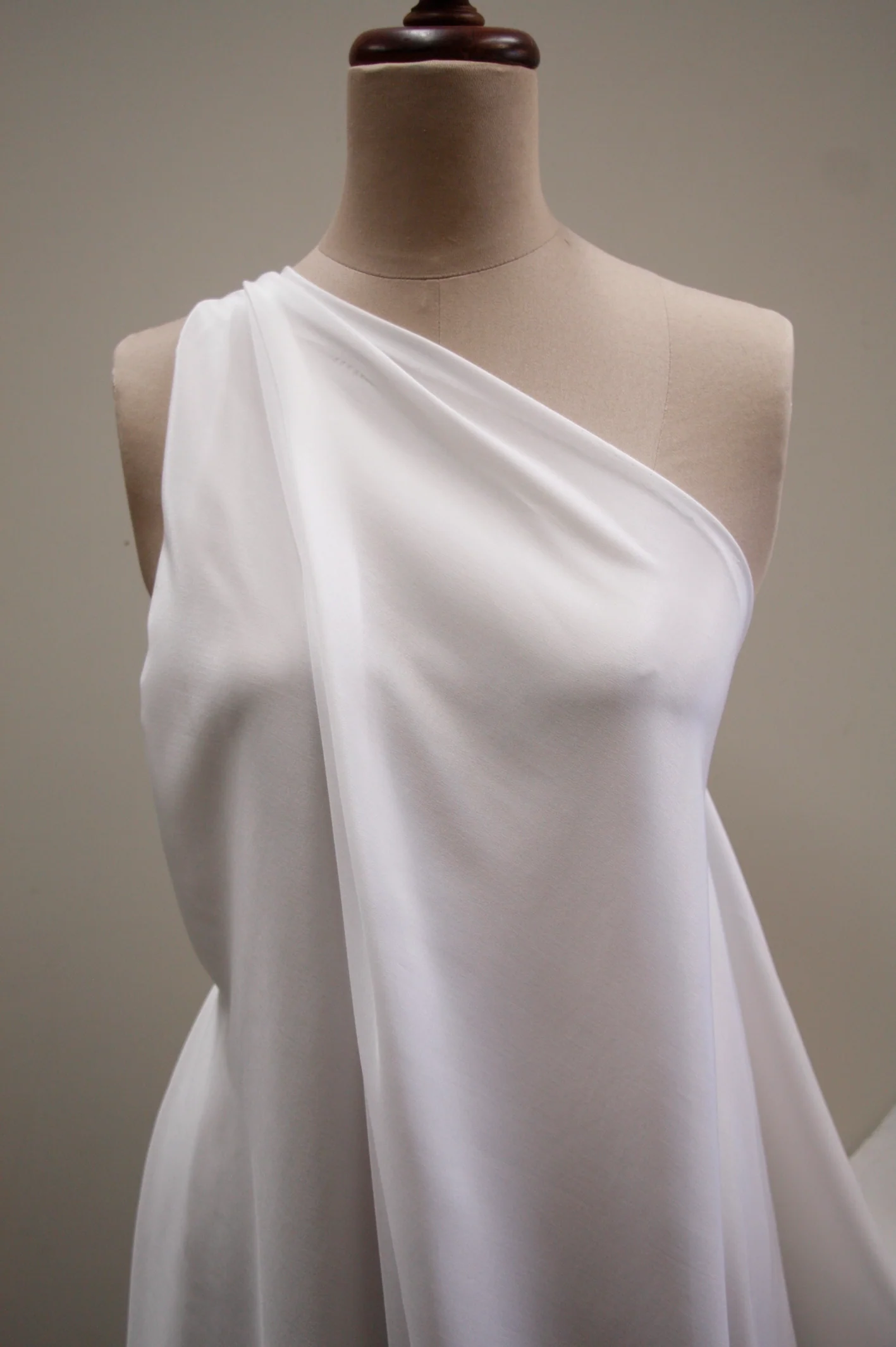 White M36 - Crepe De Chine - Image 2