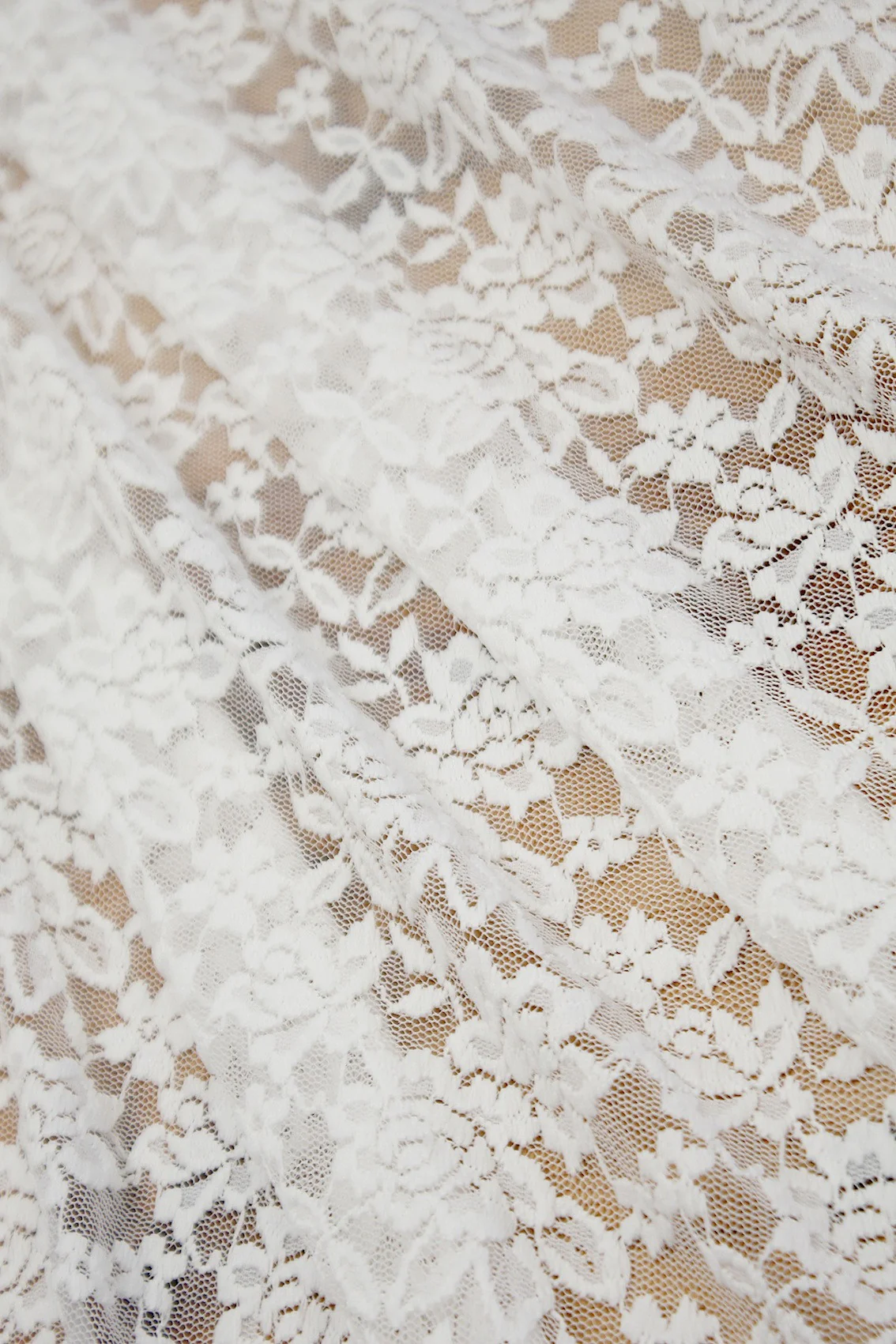 White Splice Lace - Image 5