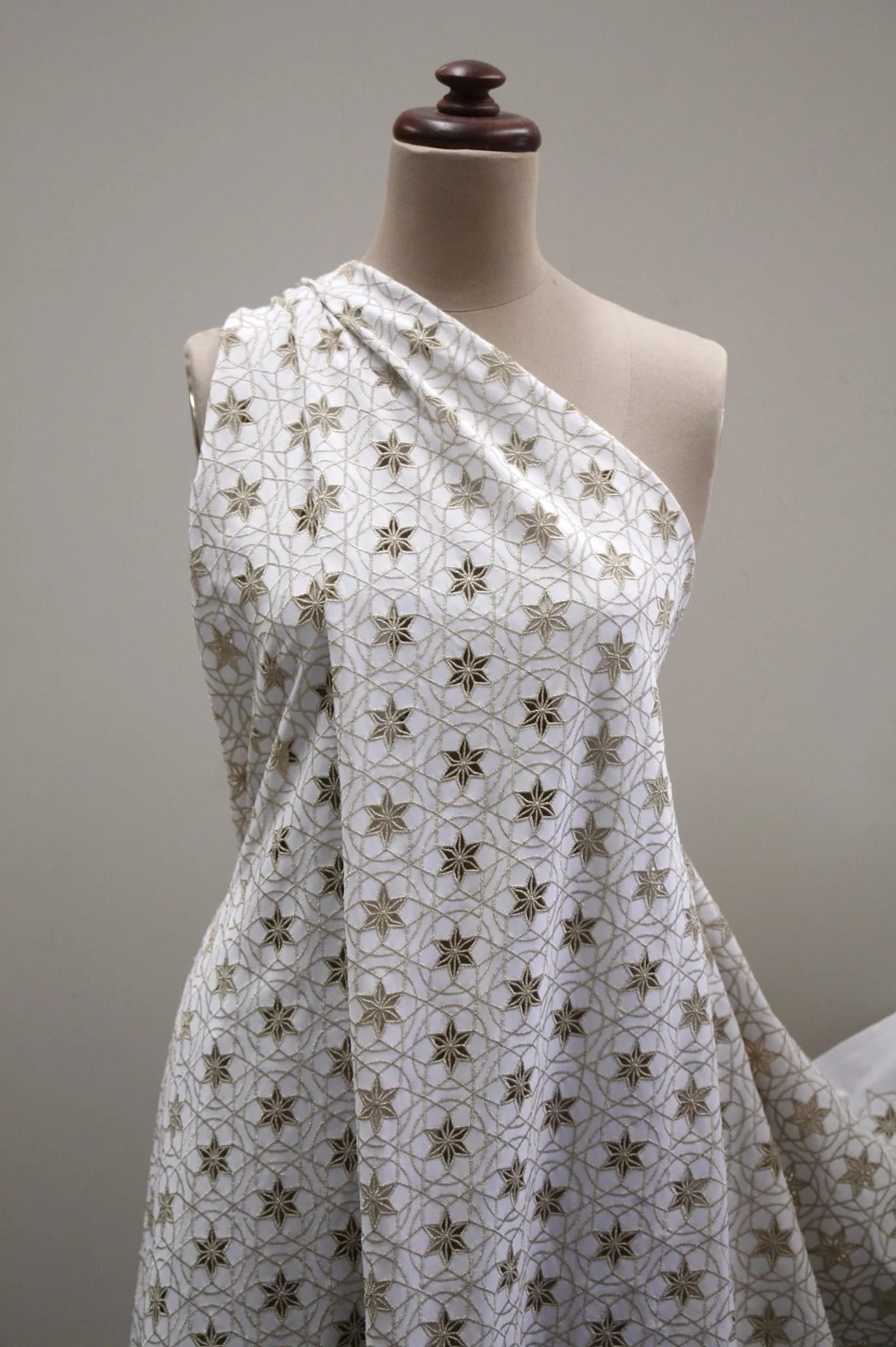 White Star Embroidery - Image 5