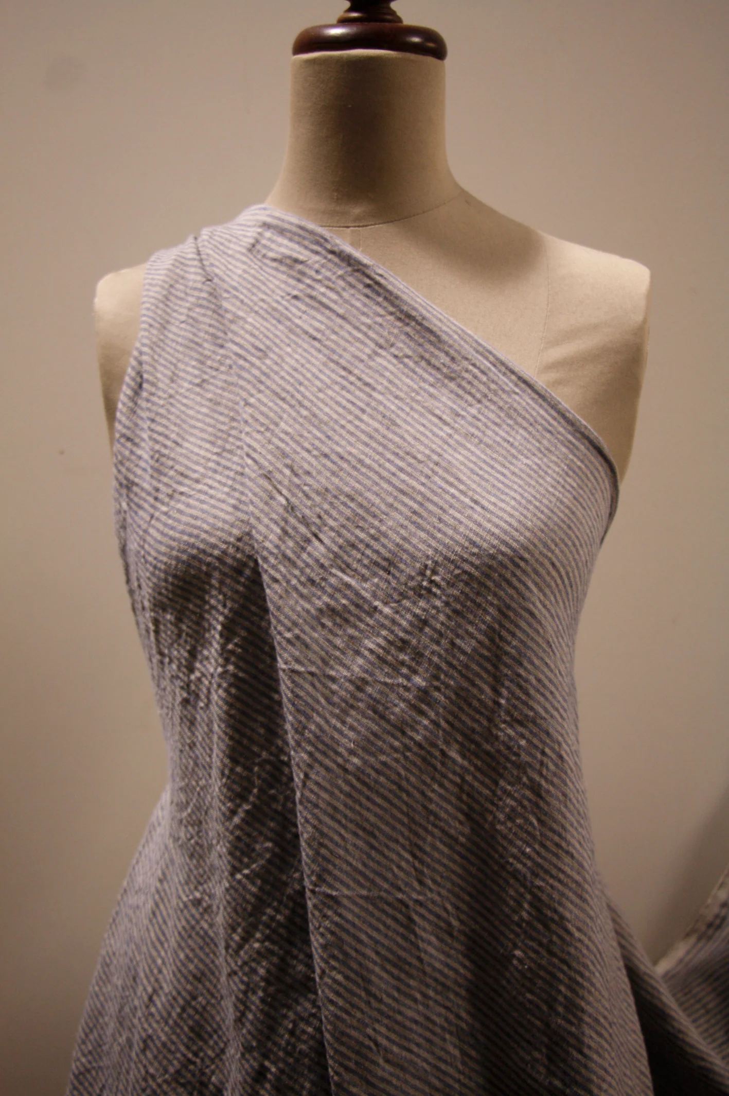 Wideline Blu Washed Linen - Image 4