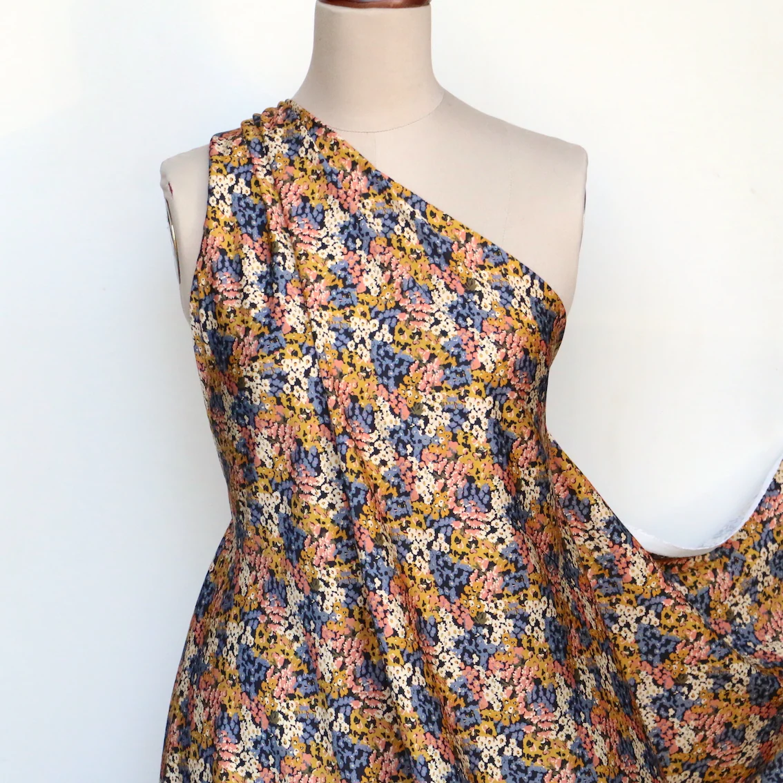 Wild Flowers Viscose Twill Sateen - Image 6