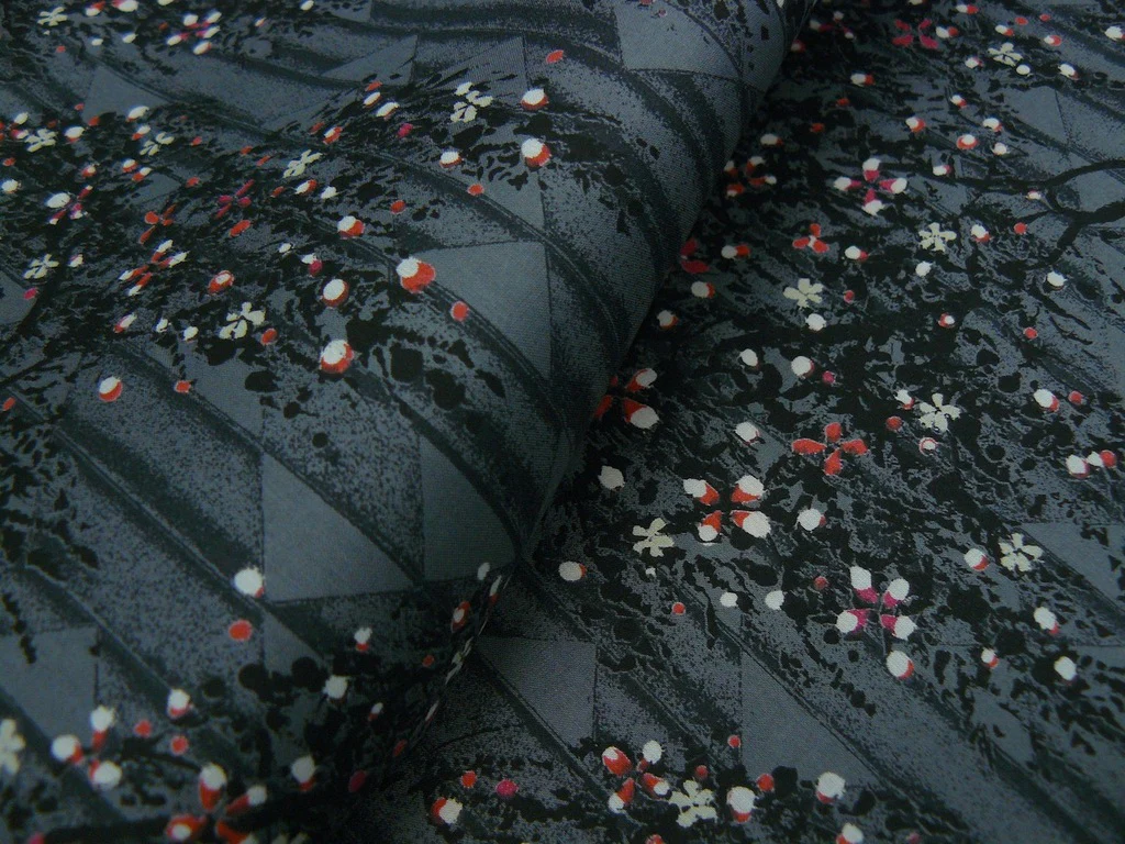 Willow Tree Grey - Tana Lawn