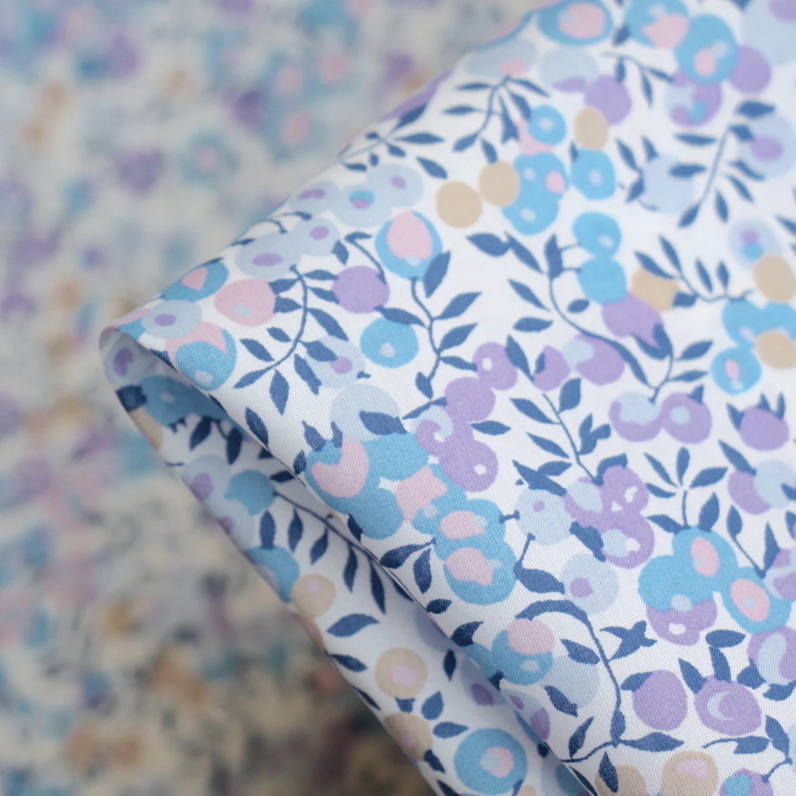 Wiltshire Mauve - Liberty Tana Lawnâ˘