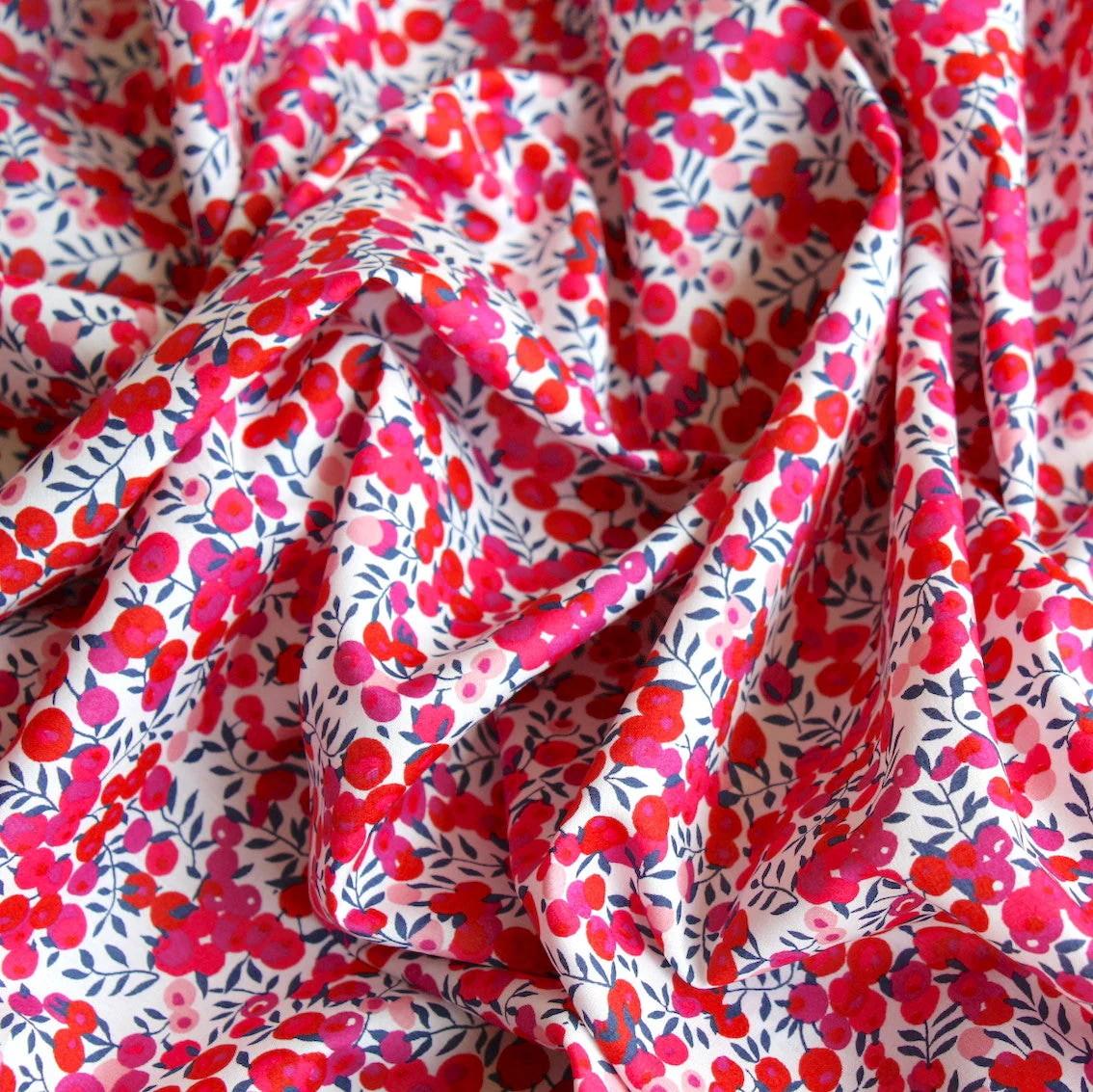 Wiltshire Red - Liberty Tana Lawn™ - Image 2