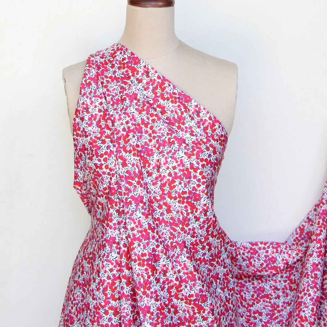 Wiltshire Red - Liberty Tana Lawn™ - Image 5