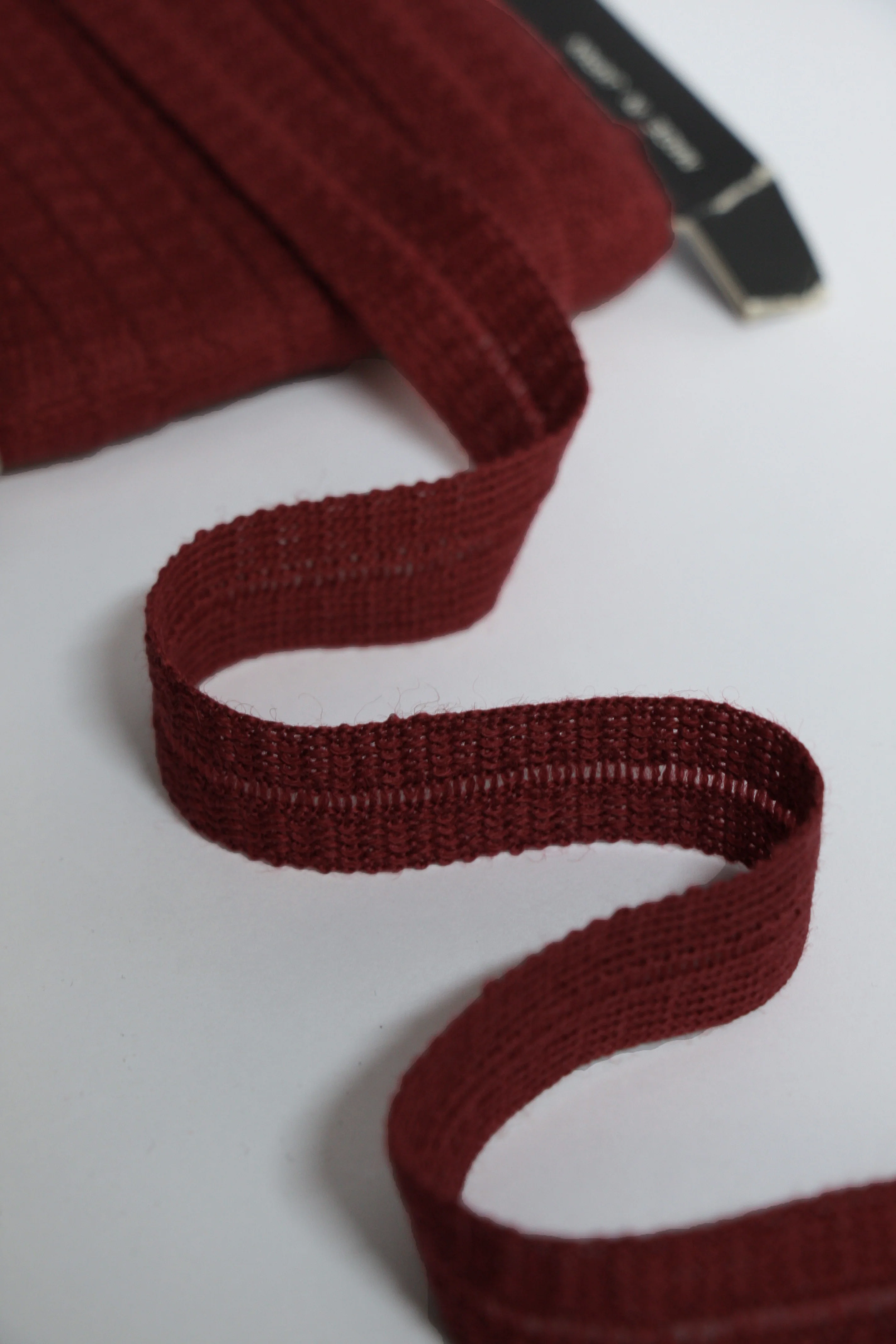 22mm Wool Binding - Wine Red - Image 2