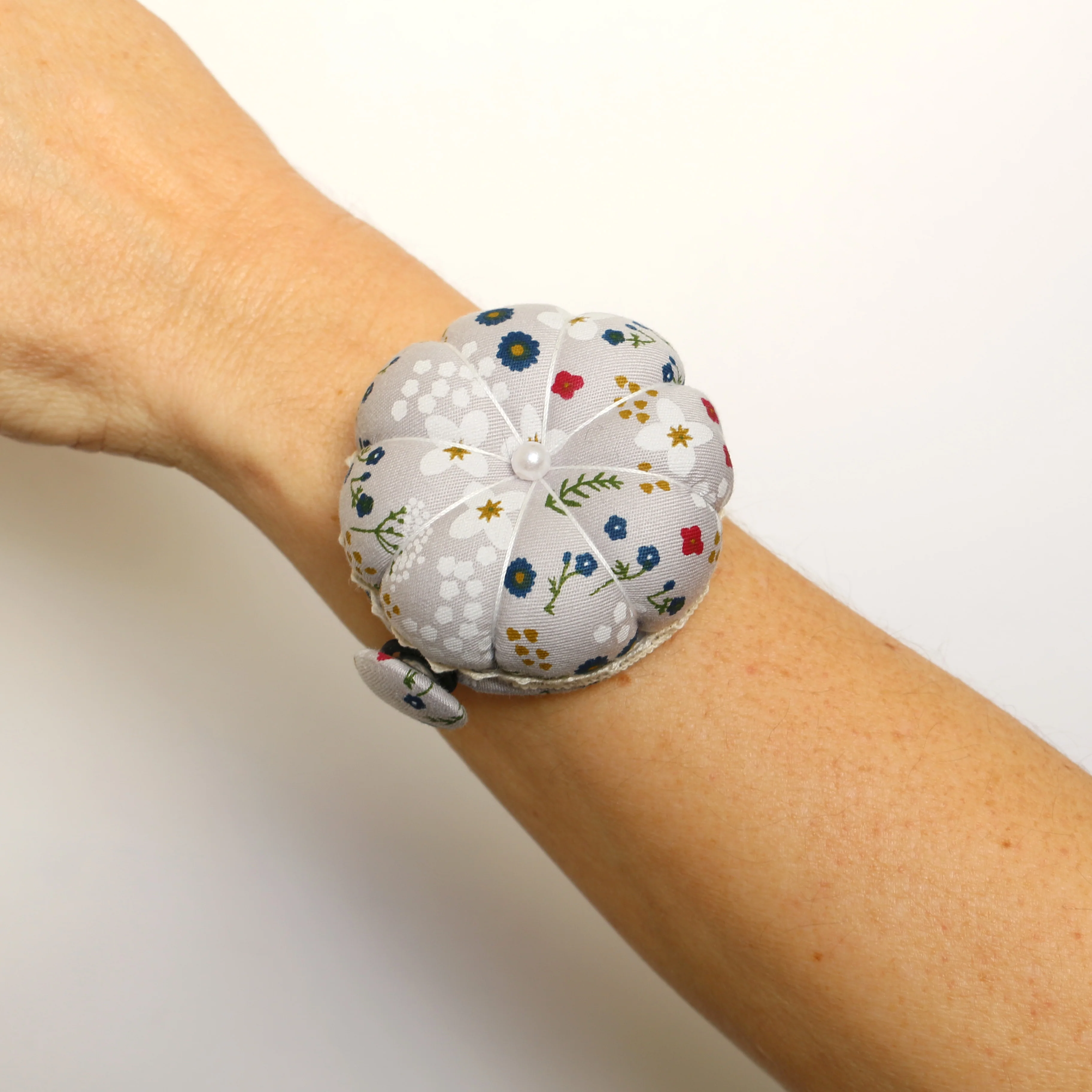 Wrist Pin Cushion - Grey Floral - Image 2