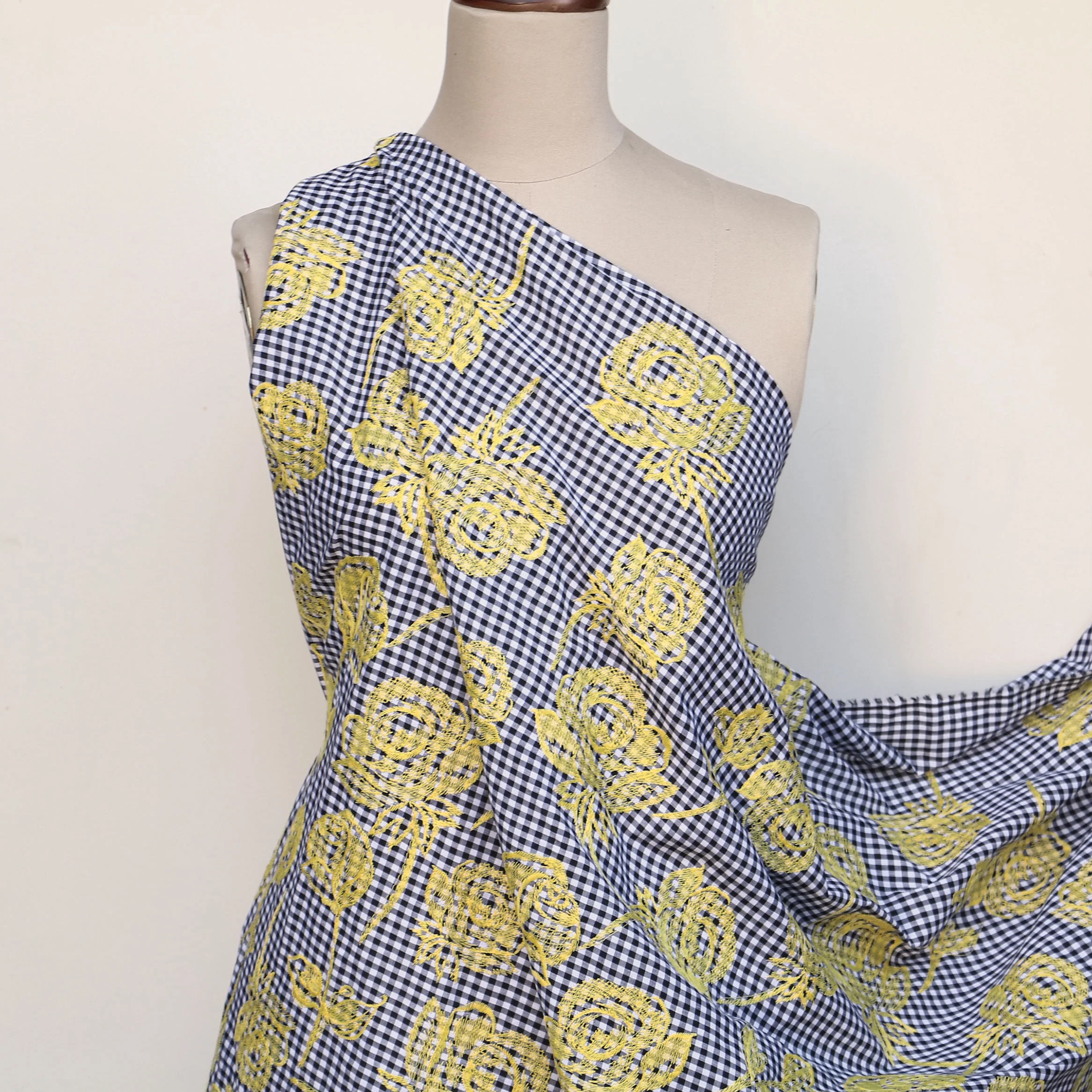 Yellow Rose Check - Image 7